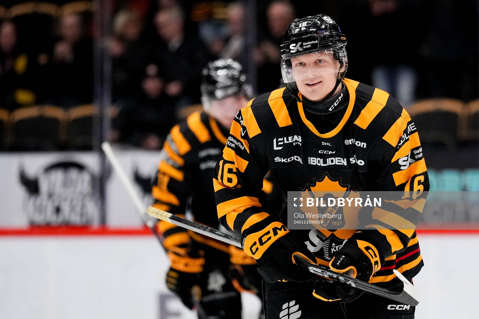 Skellefteås Linus Lindström jublar