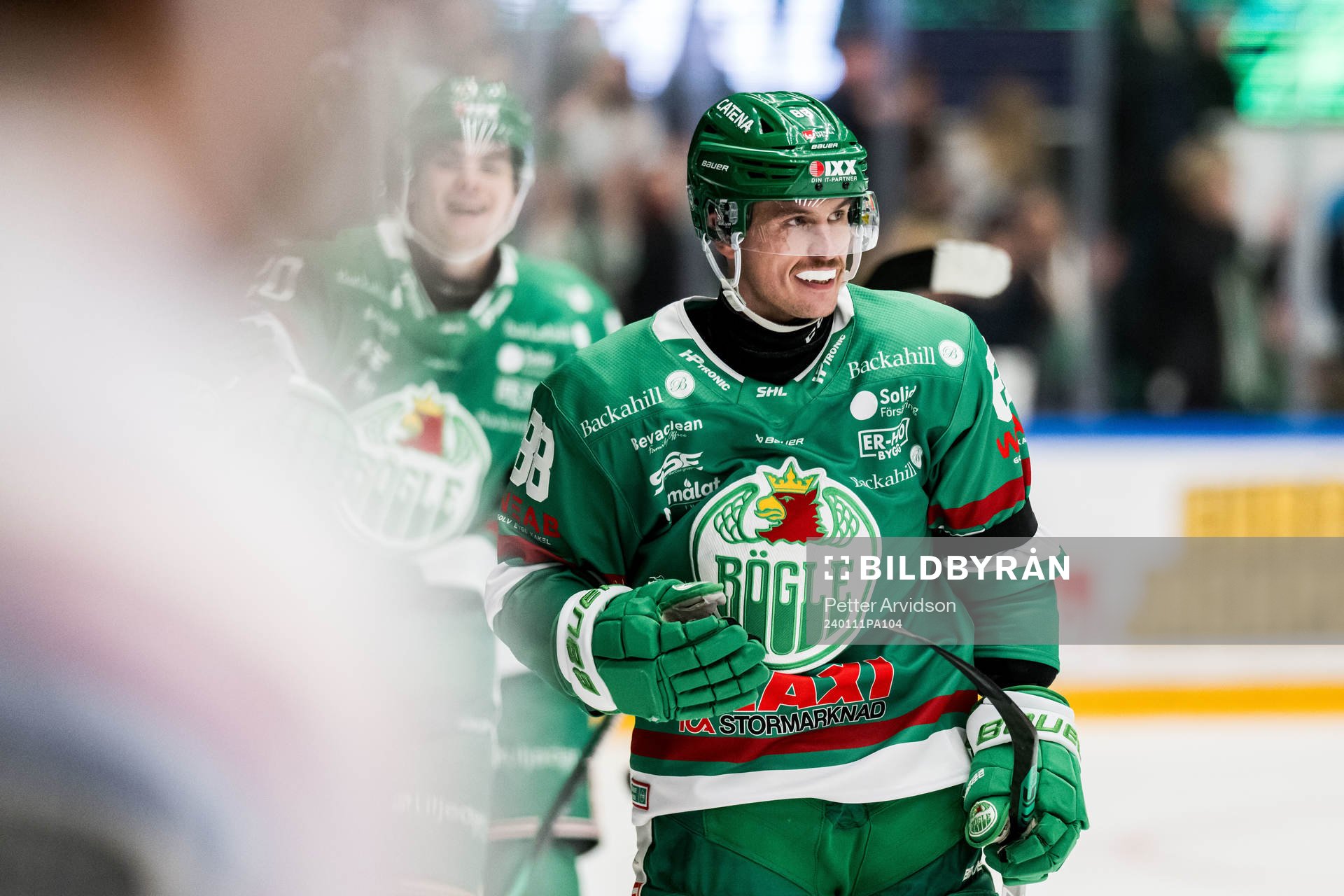 Rögles Brandon Davidson jublar