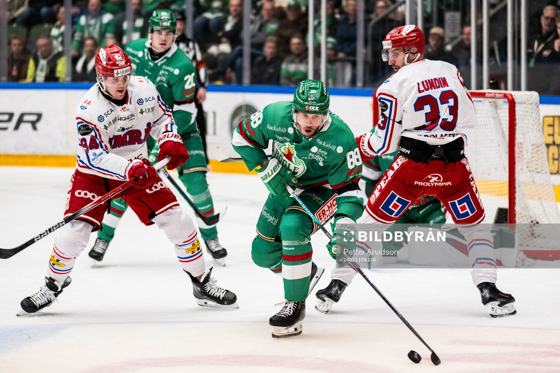 Timrås Sebastian Hartmann och Rögles Brandon Davidson