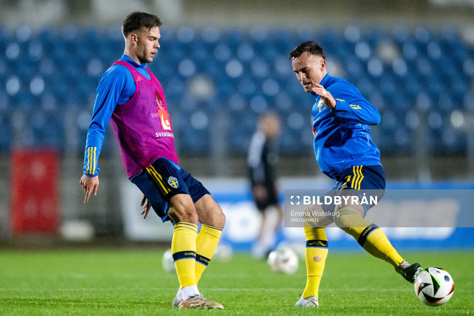 Anton Eriksson and Henrik Castegren of Sweden
