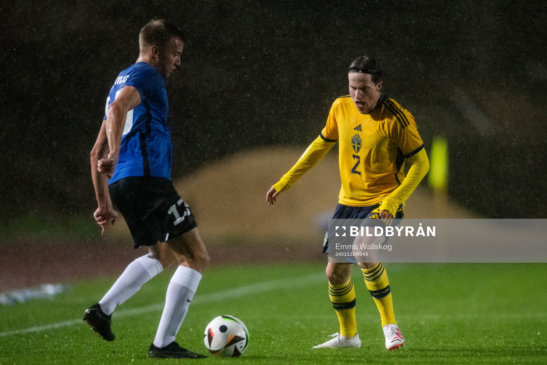 Nikita Mihhailov of Estonia and Johan Karlsson of Sweden