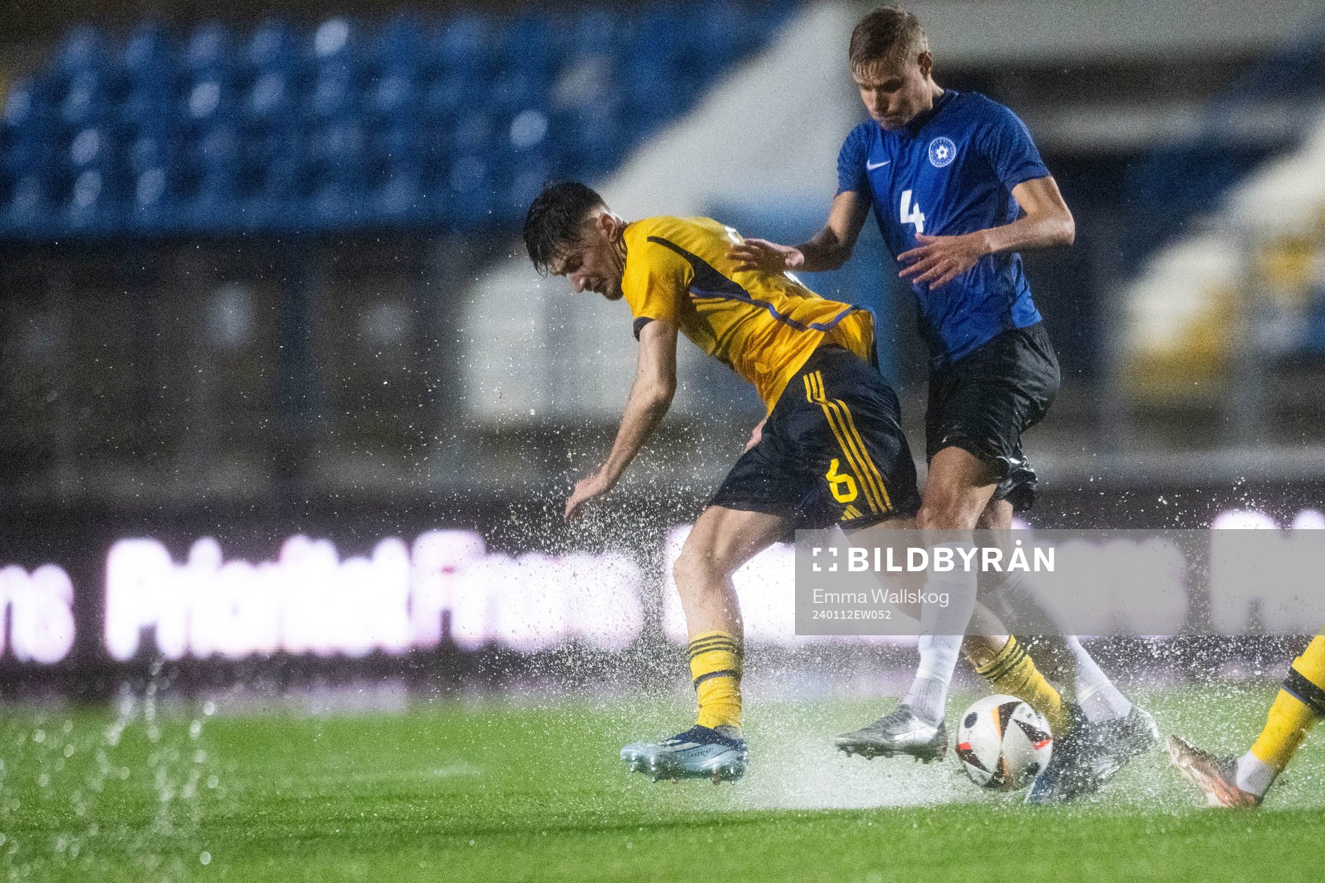 Armin Gigovic of Sweden and Marco Lukka of Estonia