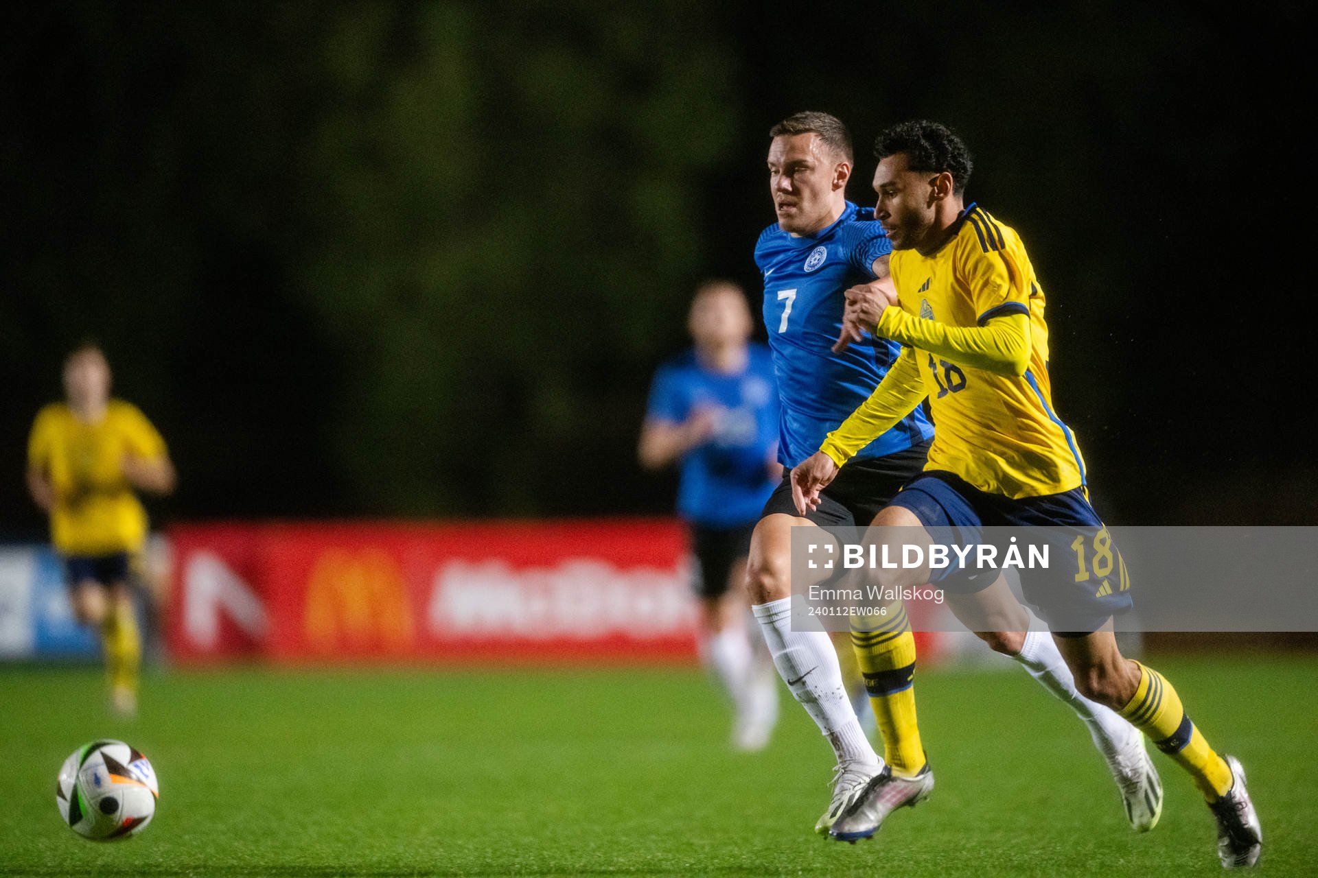 Edgar Tur of Estonia and Joakim Persson of Sweden