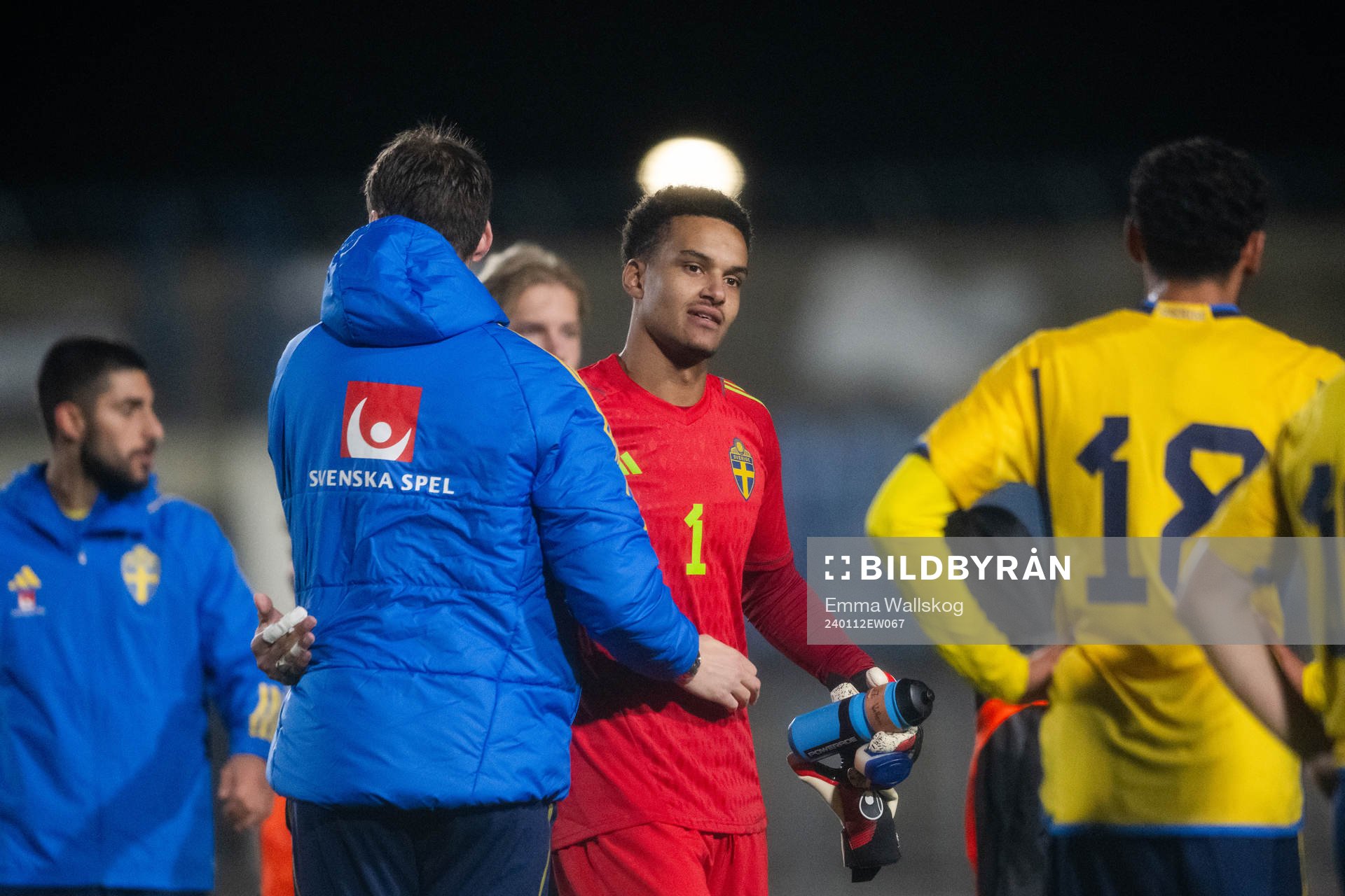 Interim Head coach Daniel Bäckström and goalkeeper Oliver Dovin of Sweden celebrate after the international friendly football match between Sweden and Estonia on January 12, 2024 in Paphos.