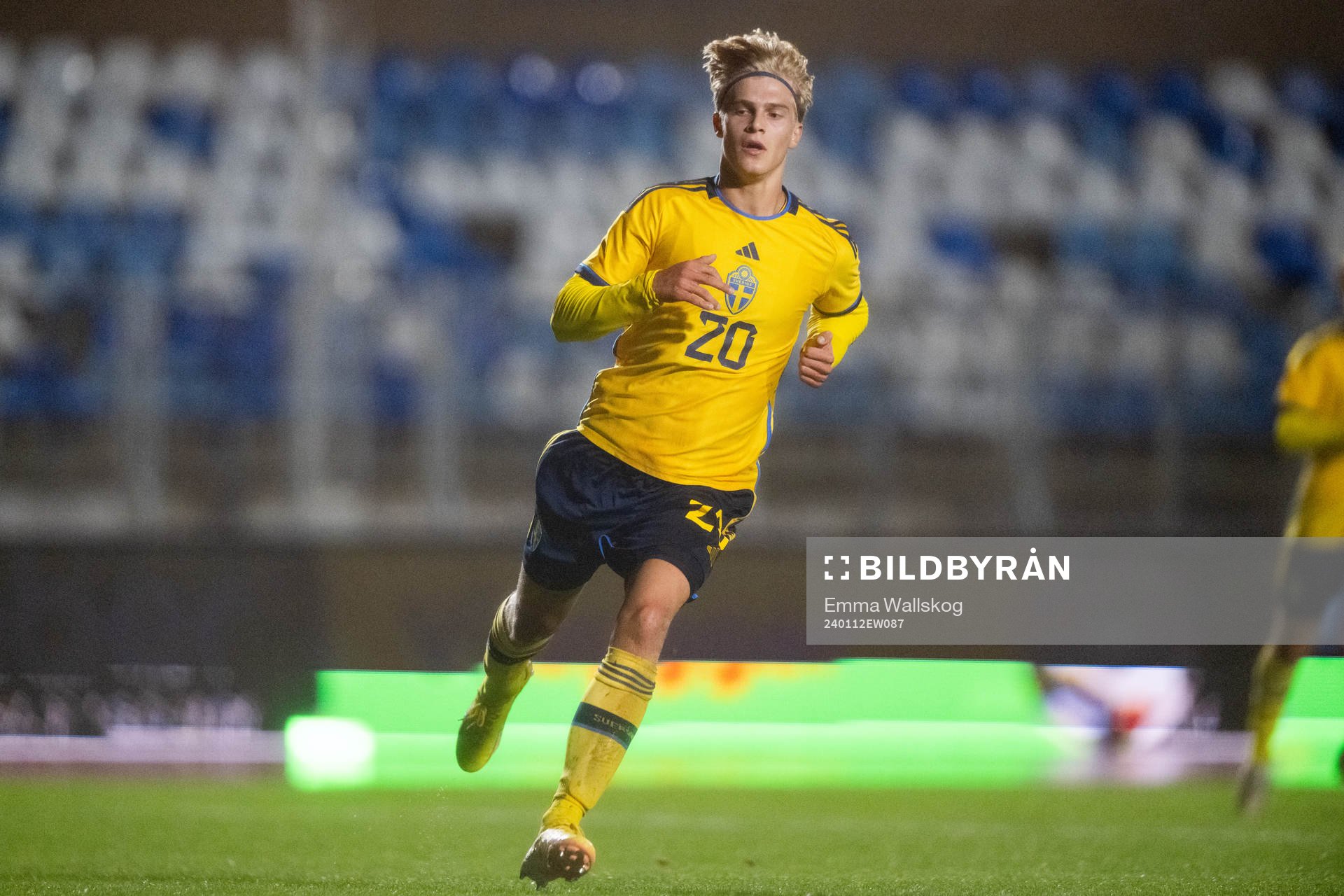 Lucas Bergvall of Sweden