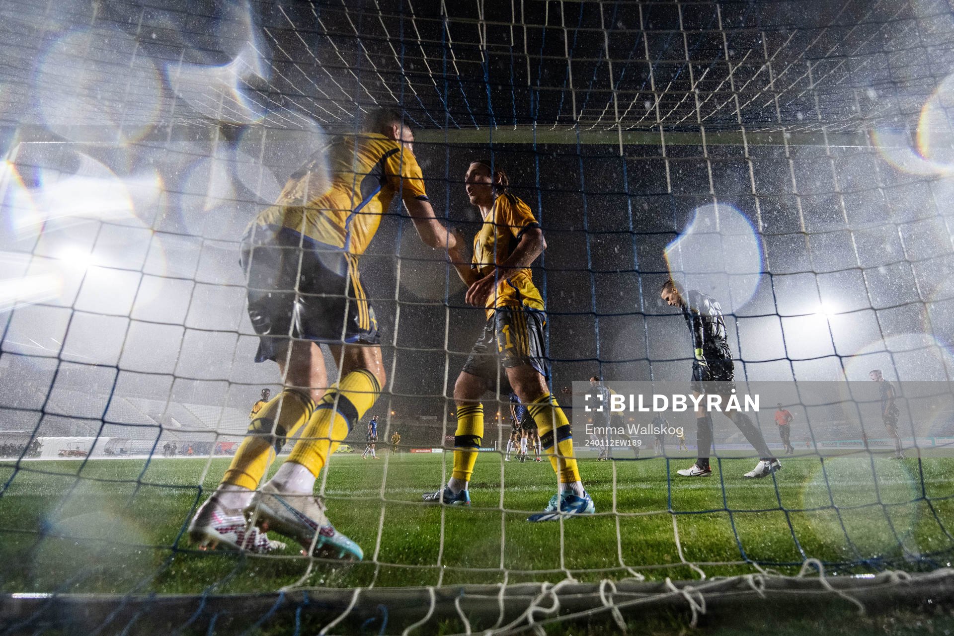 Anton Salétros and Sebastian Nanasi of Sweden celebrate