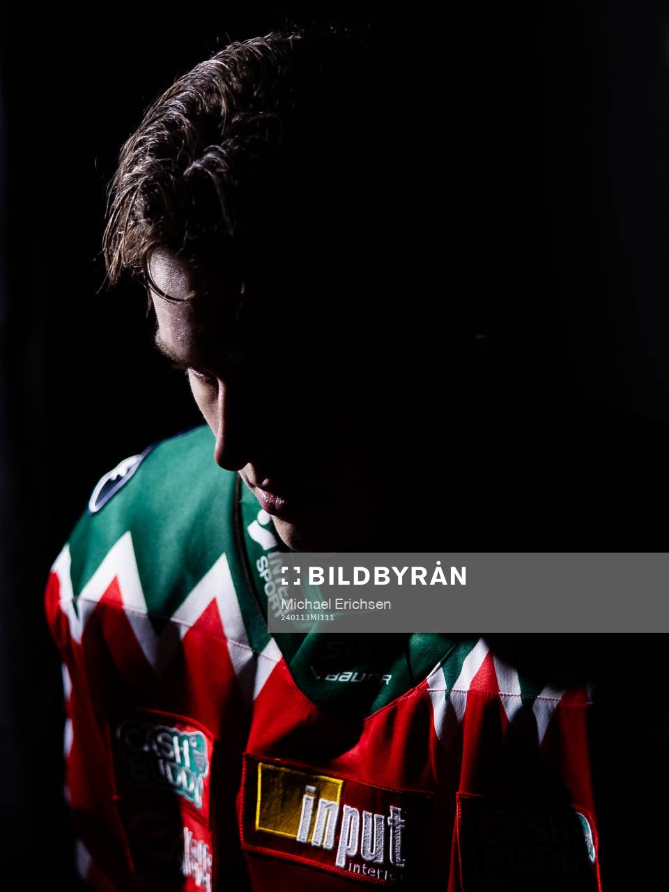 Frölundas Max Lindroth innan ishockeymatchen i SHL mellan