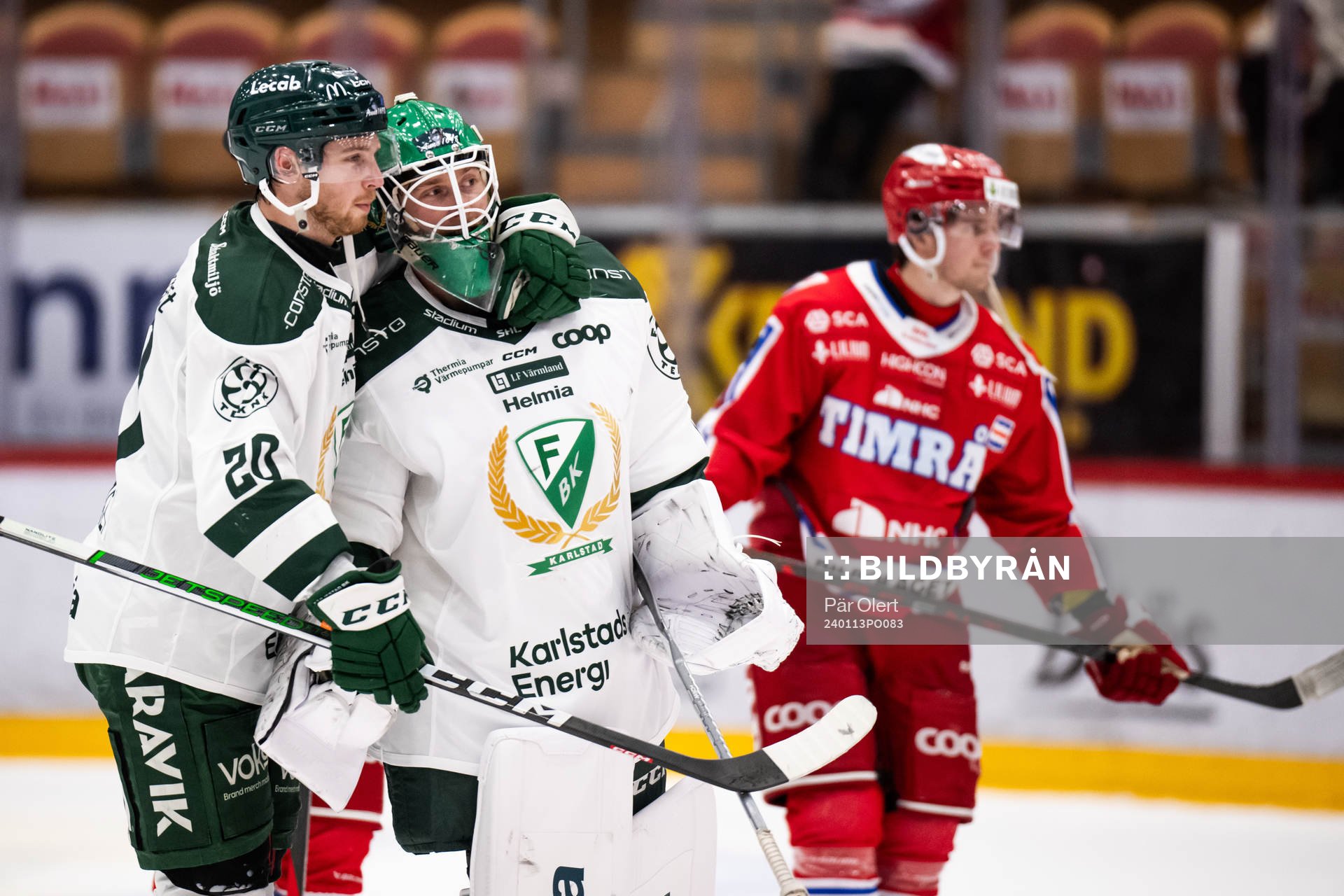 Färjestads Marcus Westfält och Victor Brattström jublar
