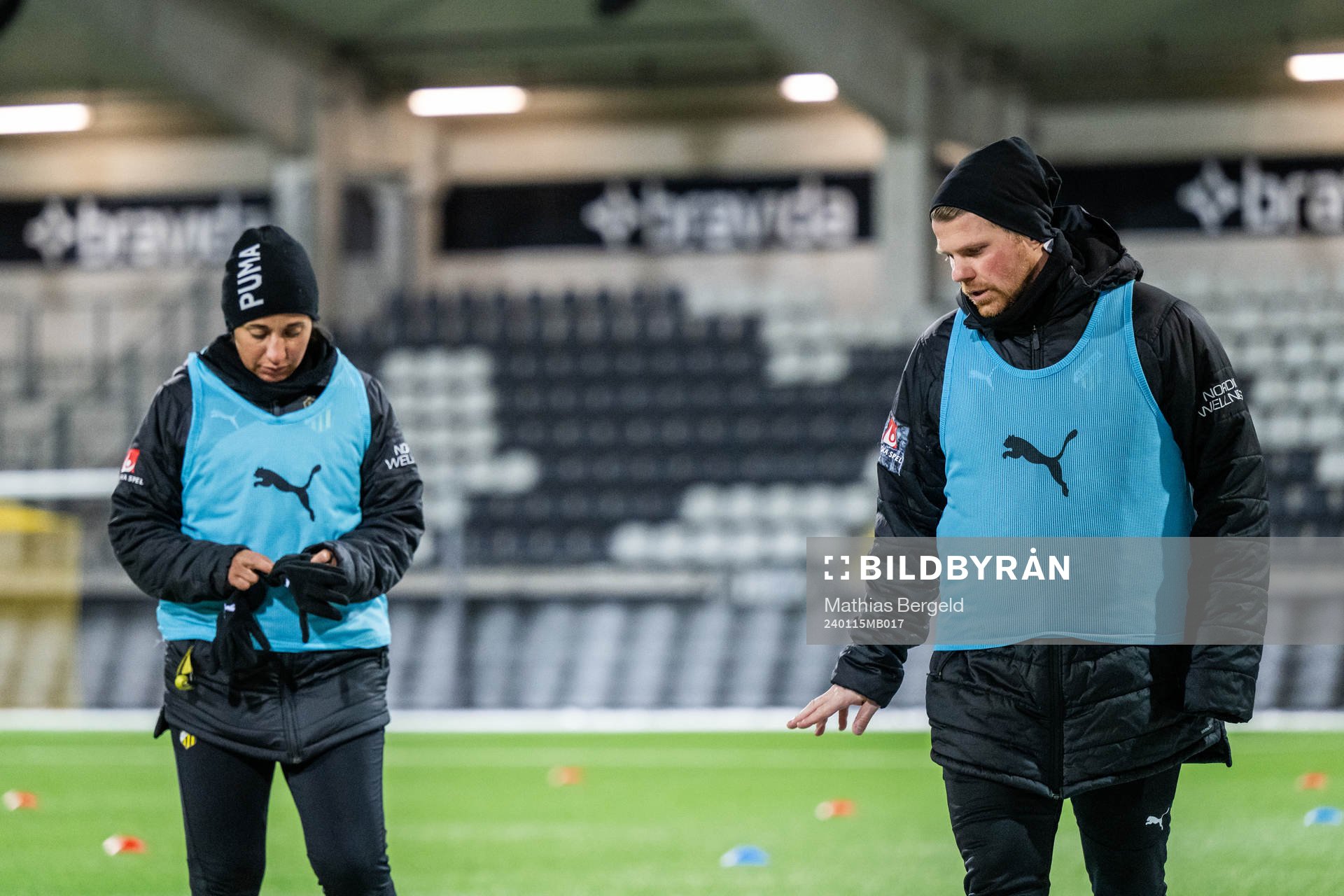 Assisterande tränare Bri Campos och assisterande tränare