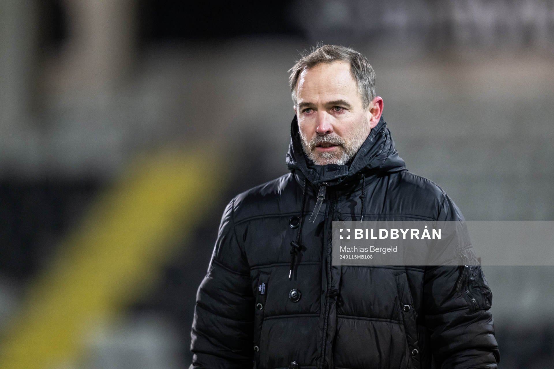 Fotbollsansvarig dam elit Christian Lundström under en gemensam fotbollsträning med Häckens dam- och herrlag den 15 januari 2024 i Göteborg. 