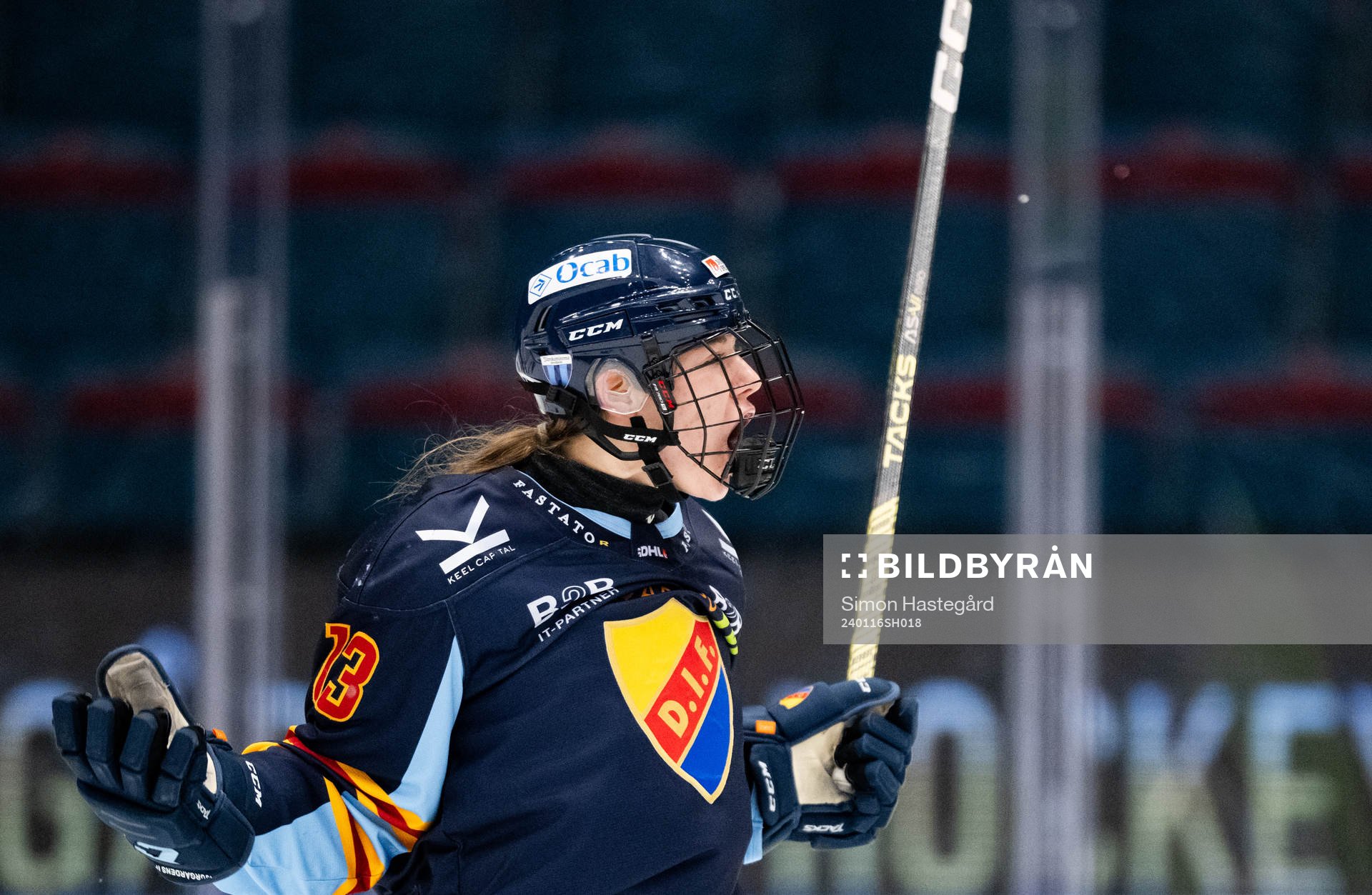 Djurgårdens Anneke Linser jublar