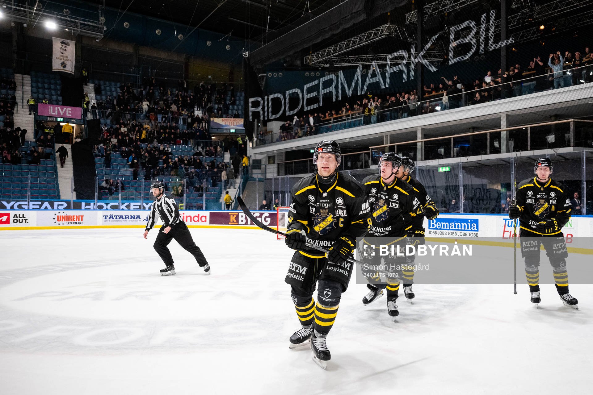 AIKs Richard Gynge jublar
