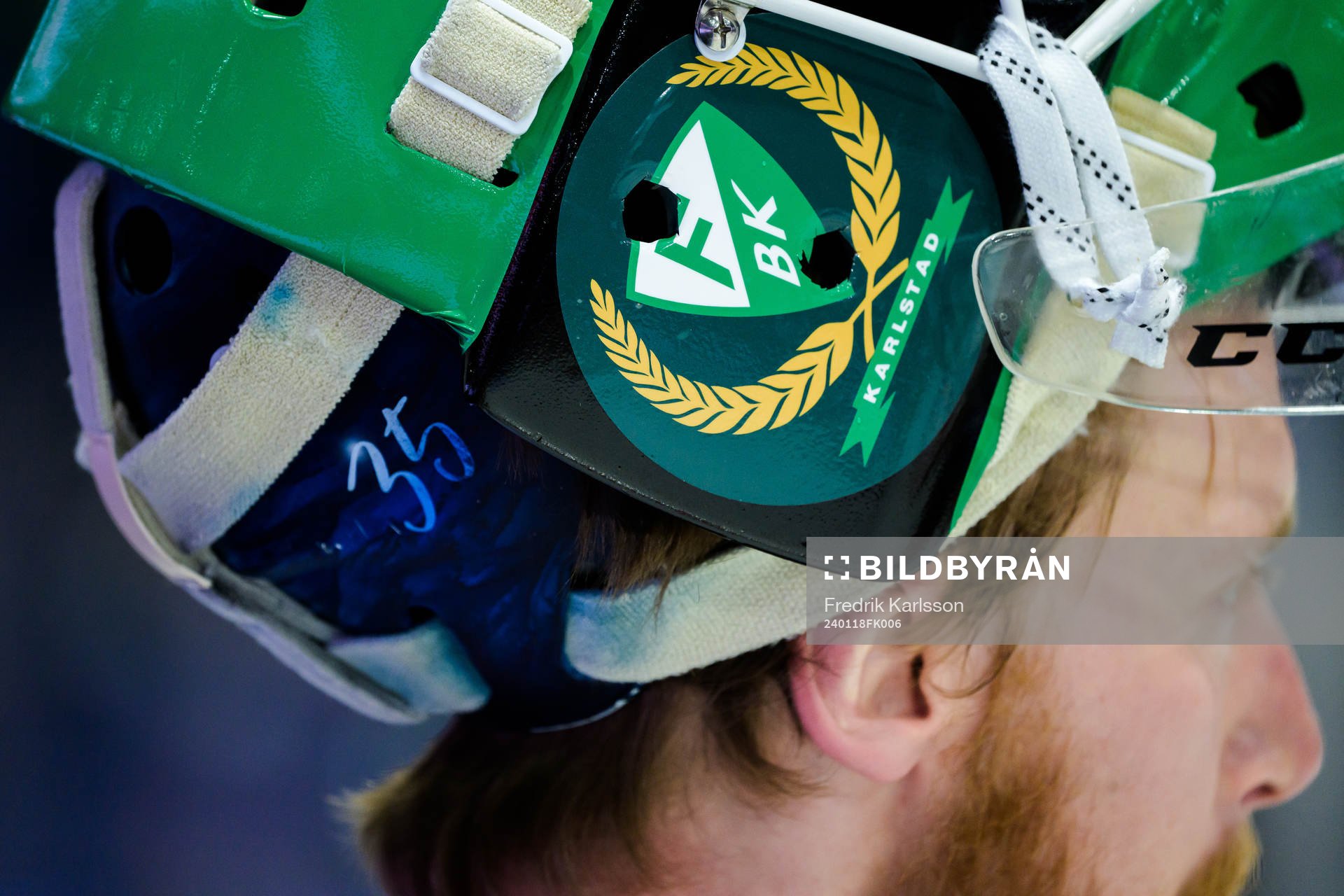 Färjestads målvakt Victor Brattström