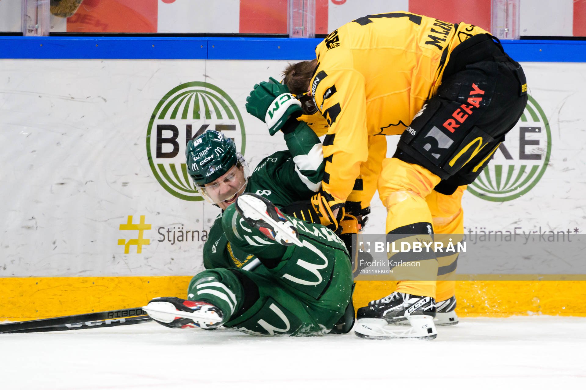 Färjestads Joel Kellman och Skellefteås Max Lindholm