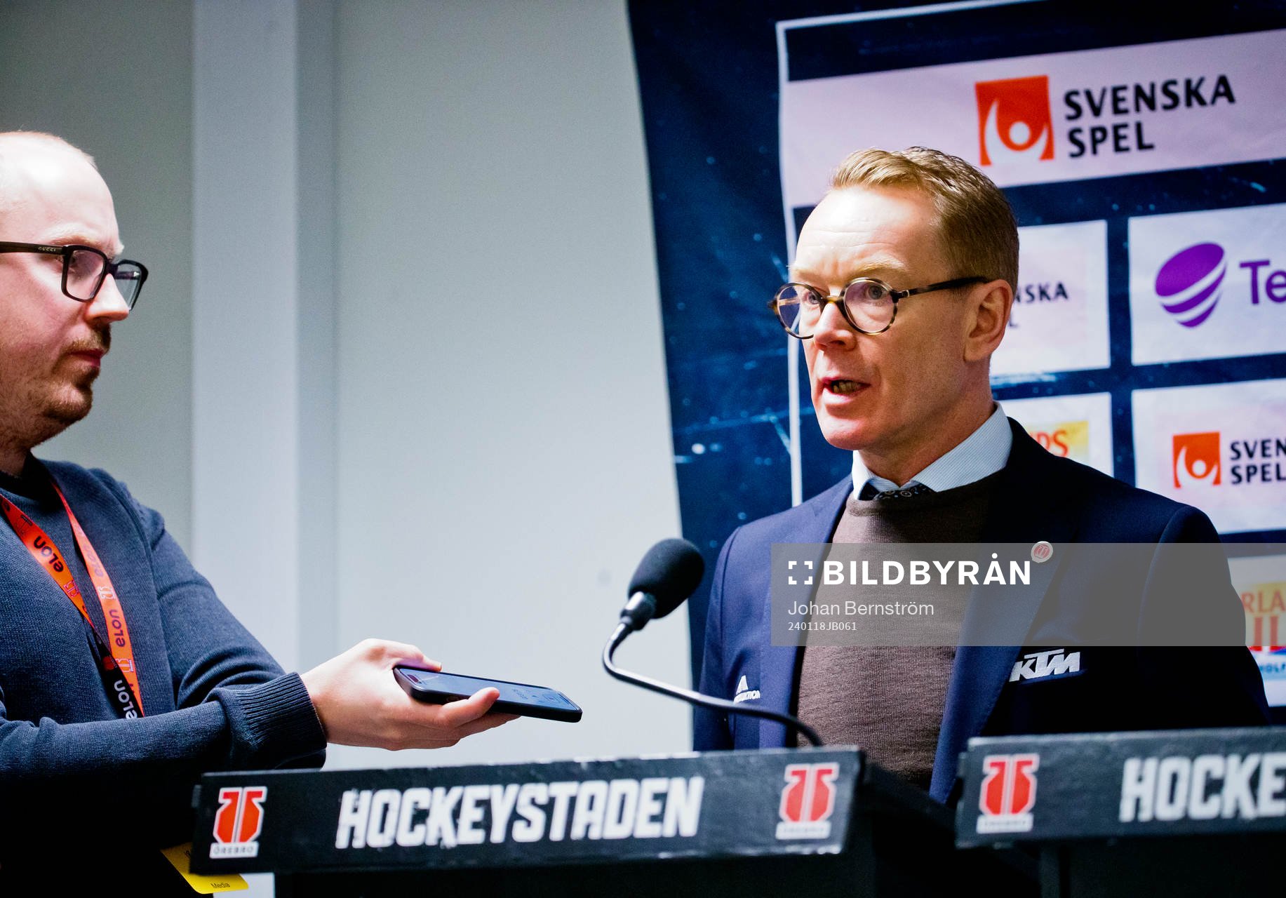 Örebros tränare Niklas Eriksson på presskonferensen