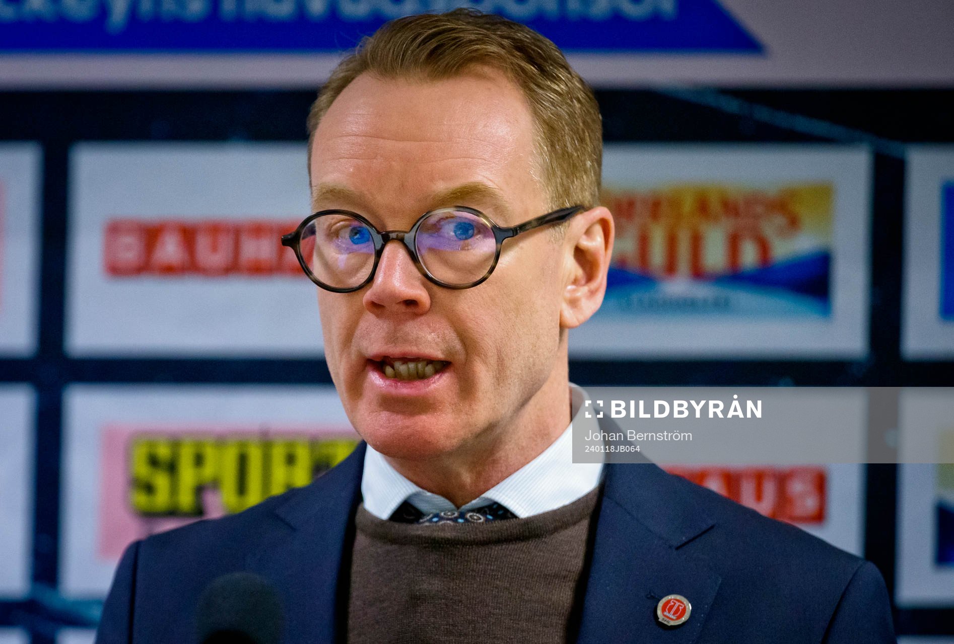 Örebros tränare Niklas Eriksson på presskonferensen