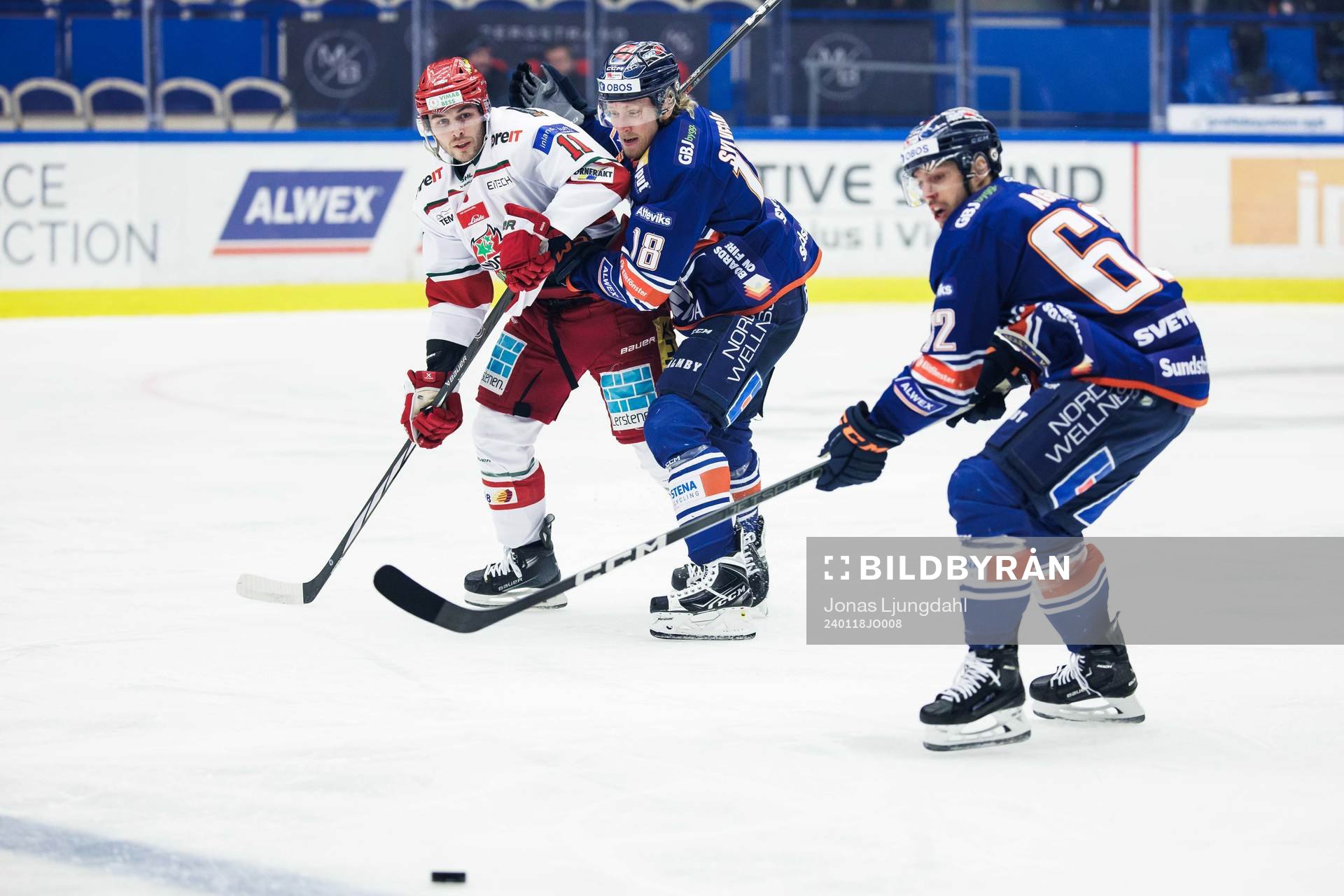 MoDos Daniel O´regan och Växjös Marcus Sylvegård