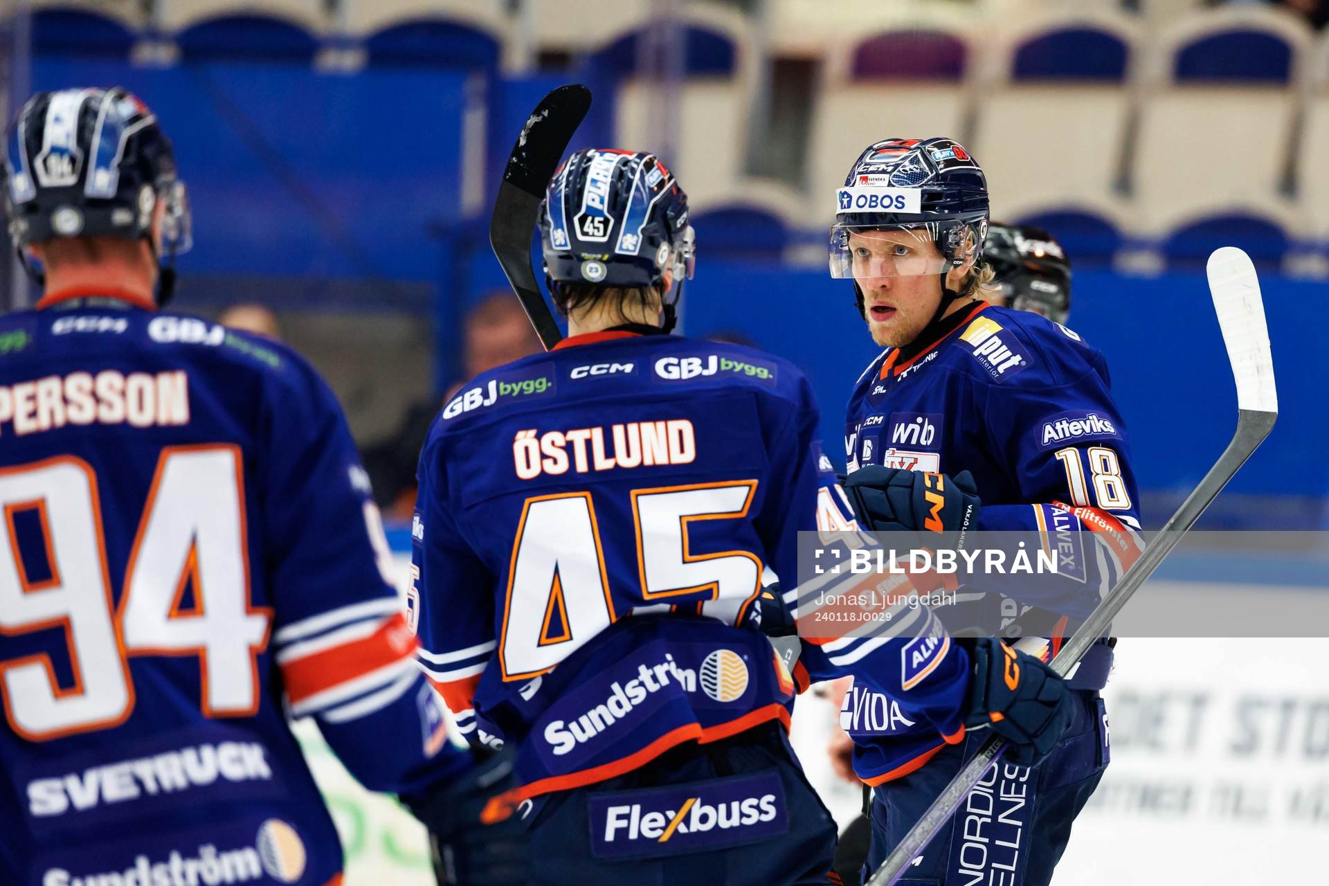 Växjös Marcus Sylvegård jublar