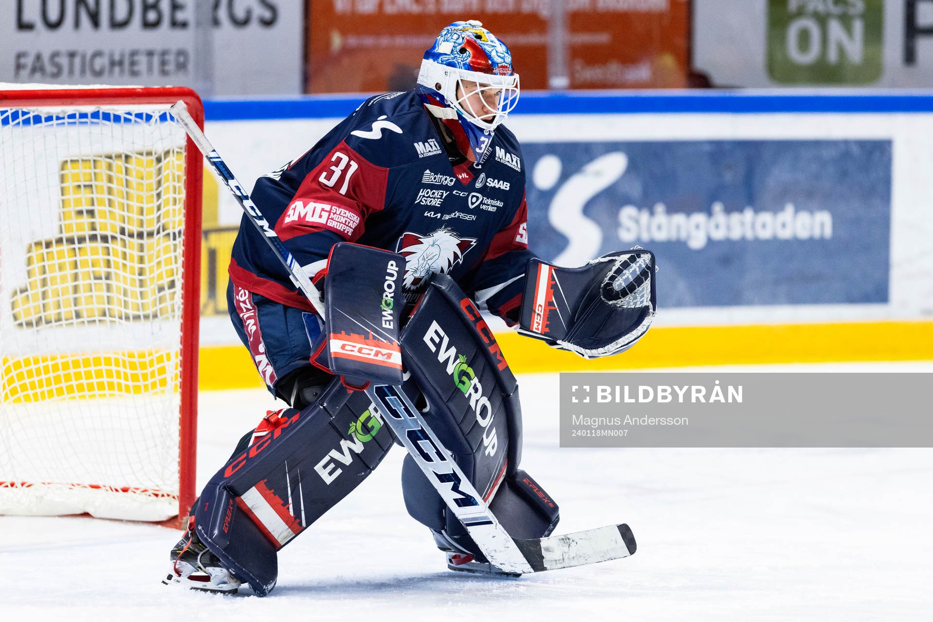 Linköpings målvakt Jesper Myrenberg på uppvärmningen