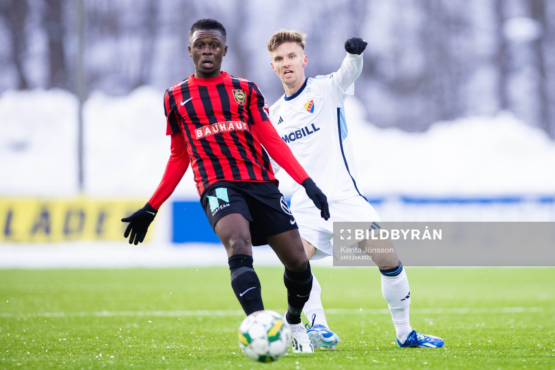 Brommapojkarnas Zeidane Inoussa och Djurgårdens Samuel