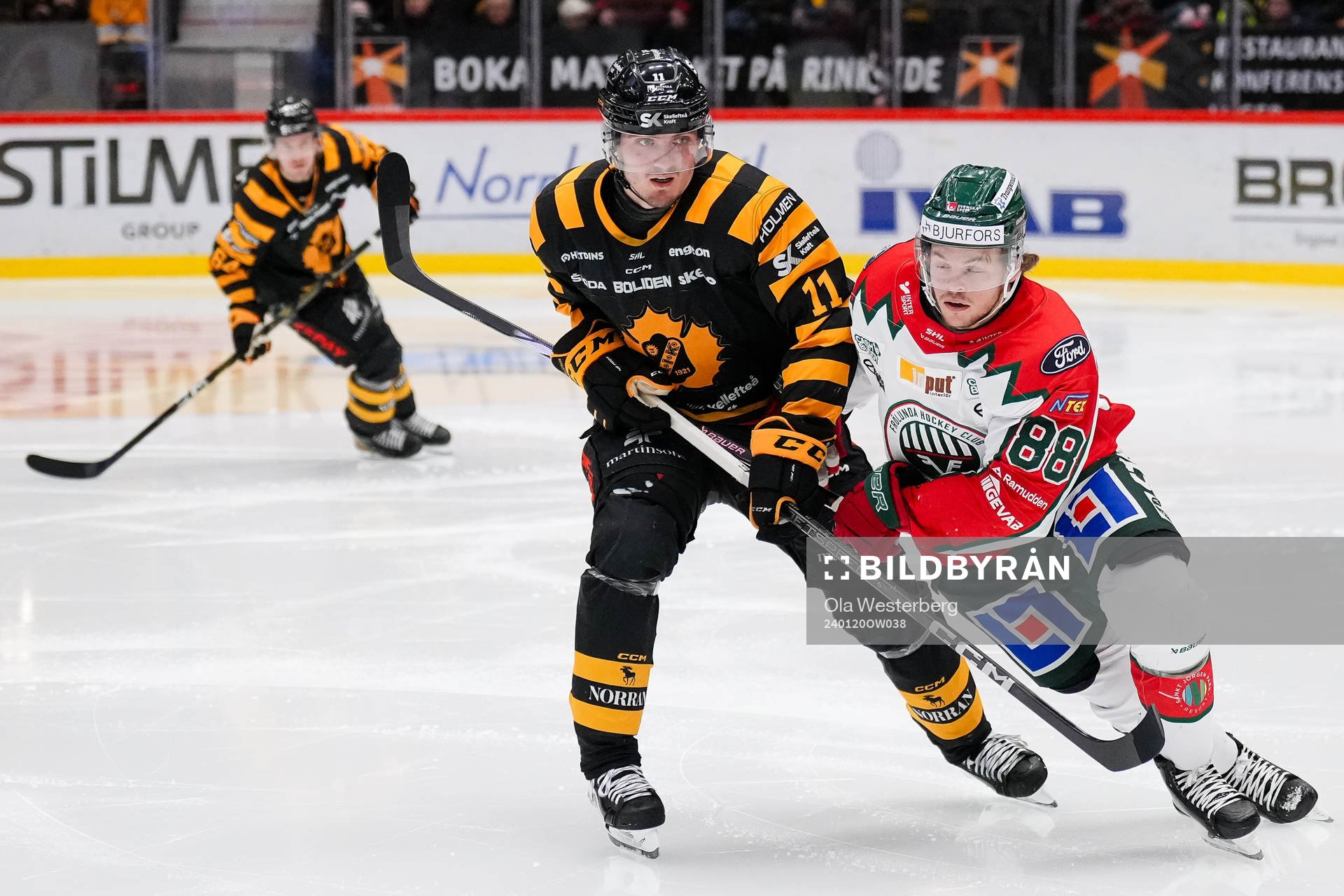 Skellefteås Max Lindholm och Frölundas Malte Strömwall