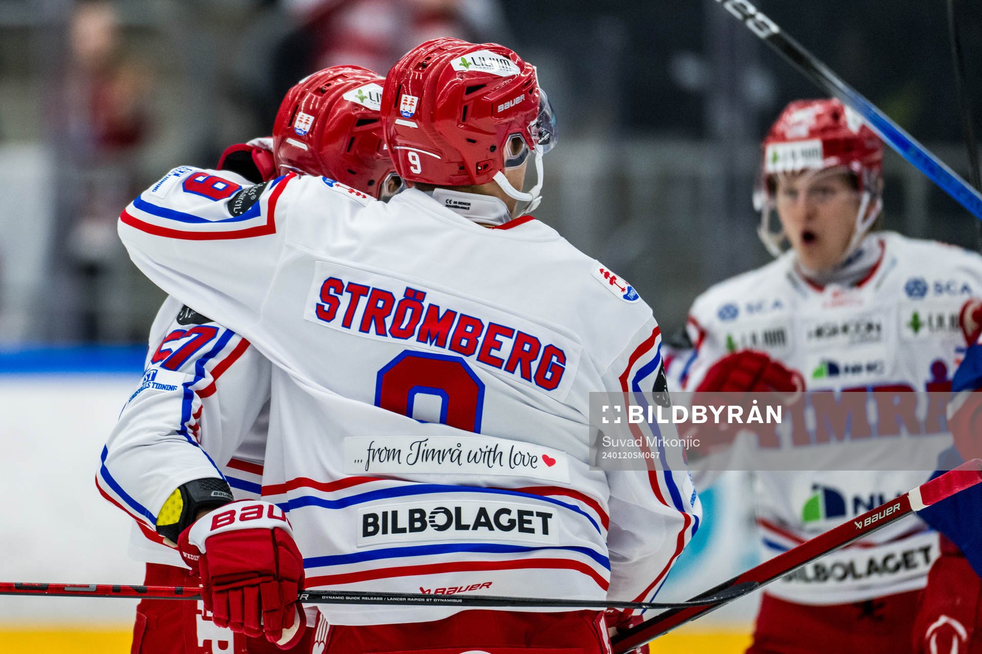 Timrås Didrik Strömberg jublar