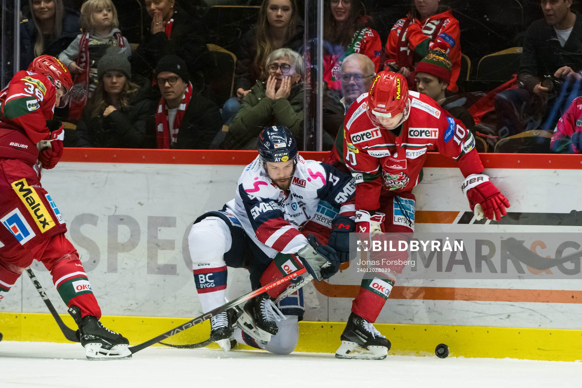 MoDos Sampo Ranta och Linköpings Oscar Fantenberg