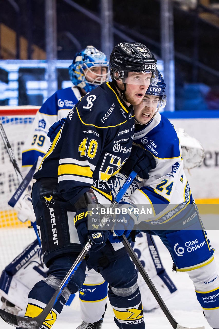 HV71s Oskar Stål-Lyrenäs och Leksands Arvid Eljas