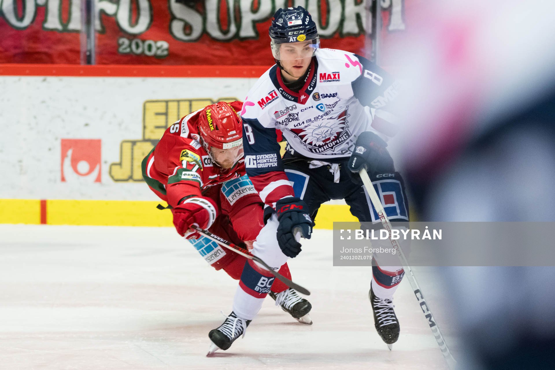 Linköpings Jonathan Myrenberg och MoDos Riley Woods