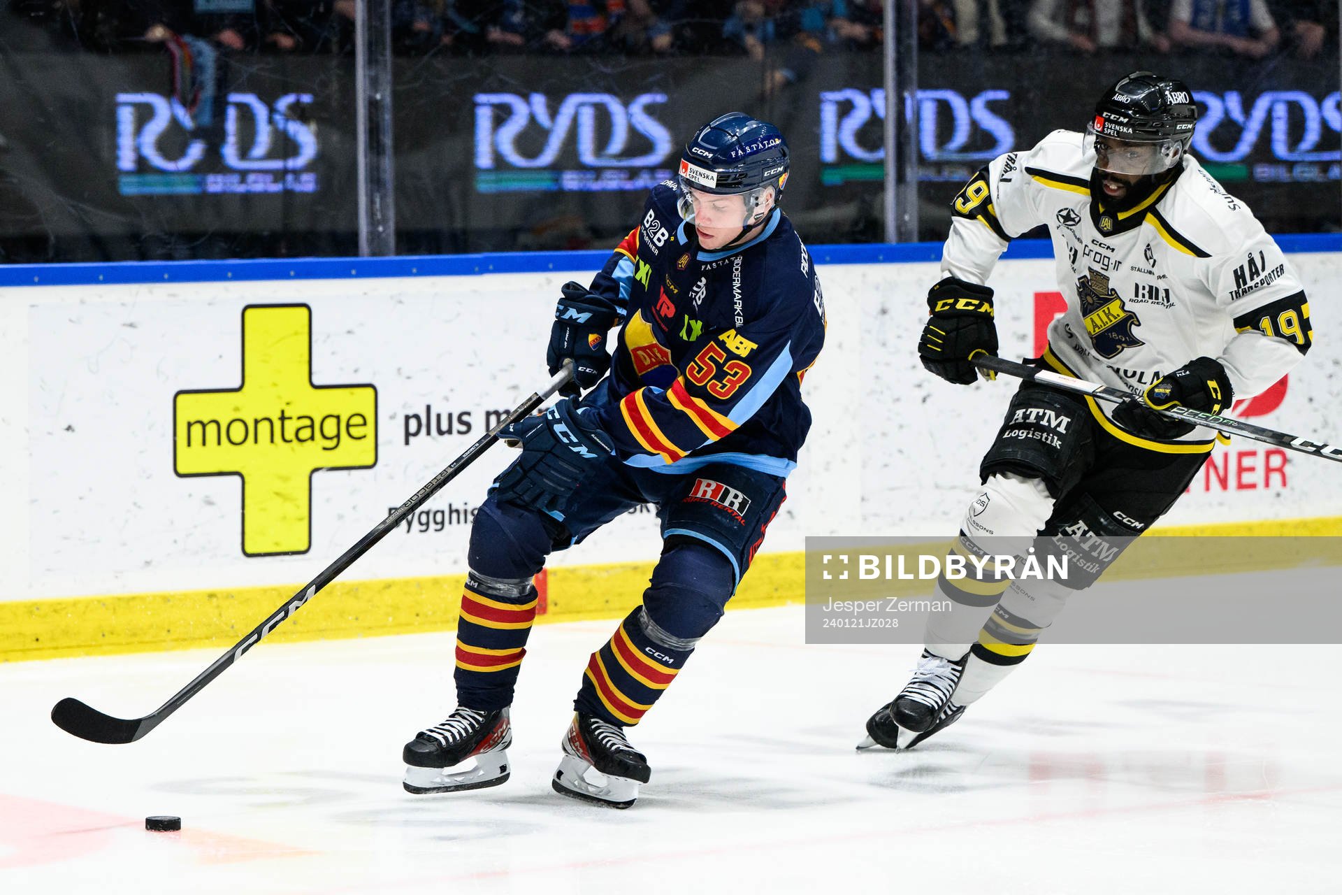 Djurgårdens David Blomgren och AIKs Daniel Muzito-Bagenda