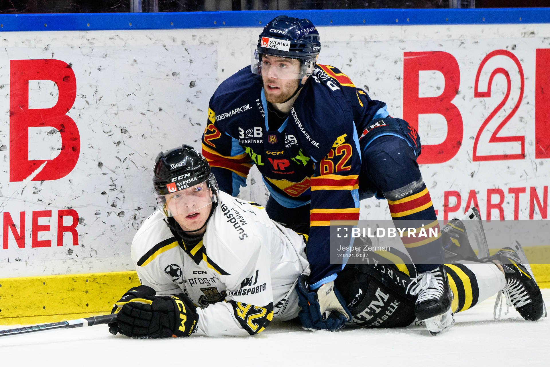 AIKs Zion Nybeck och Djurgårdens Wiktor Nilsson