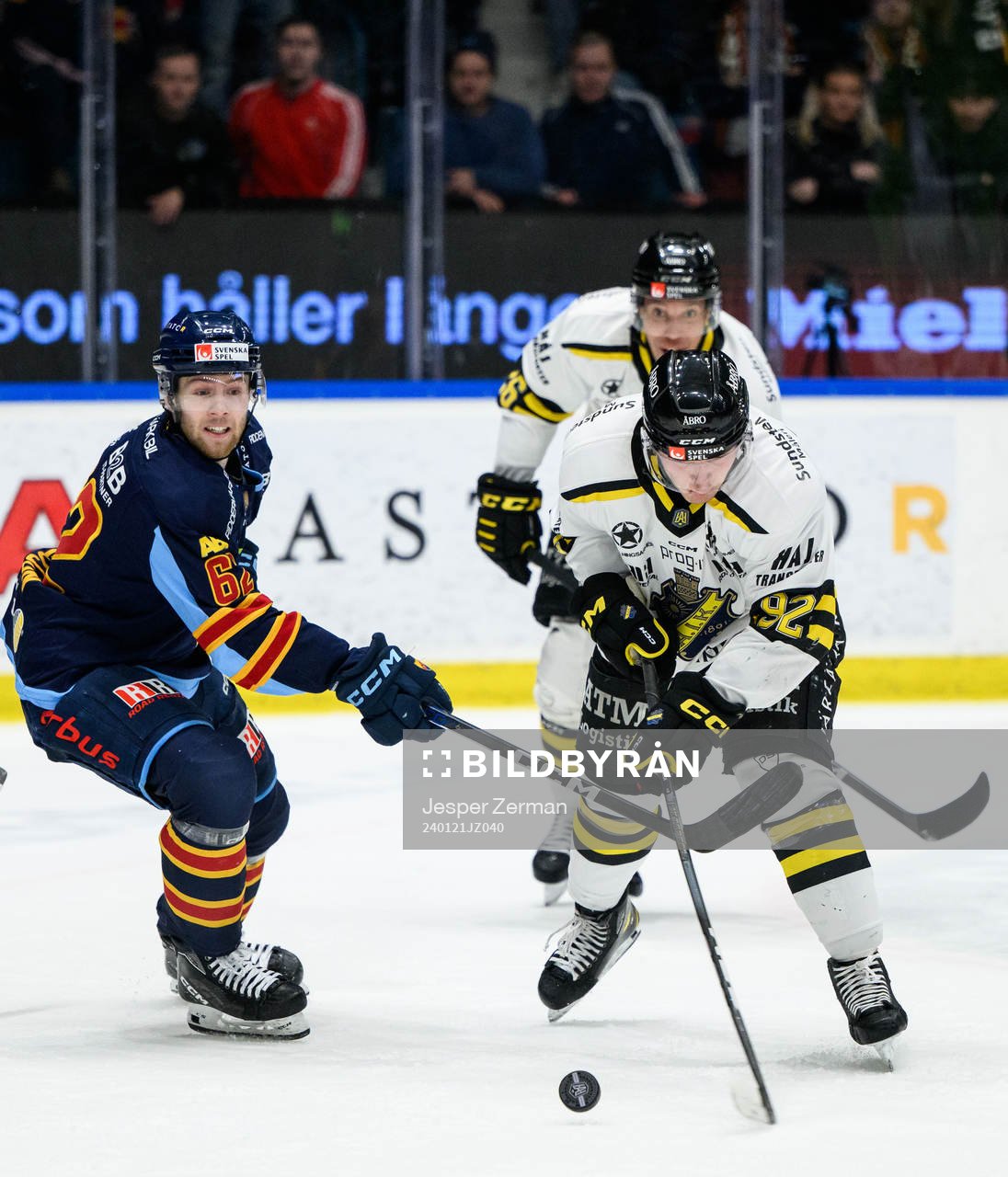 Djurgårdens Wiktor Nilsson och AIKs Zion Nybeck
