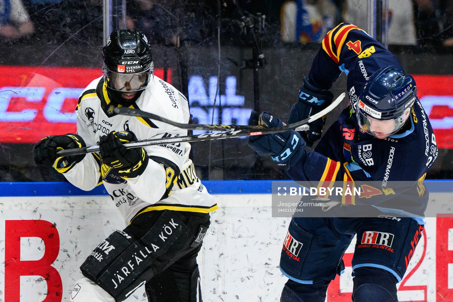 AIKs Daniel Muzito-Bagenda och Djurgårdens Edvin Hammarlund