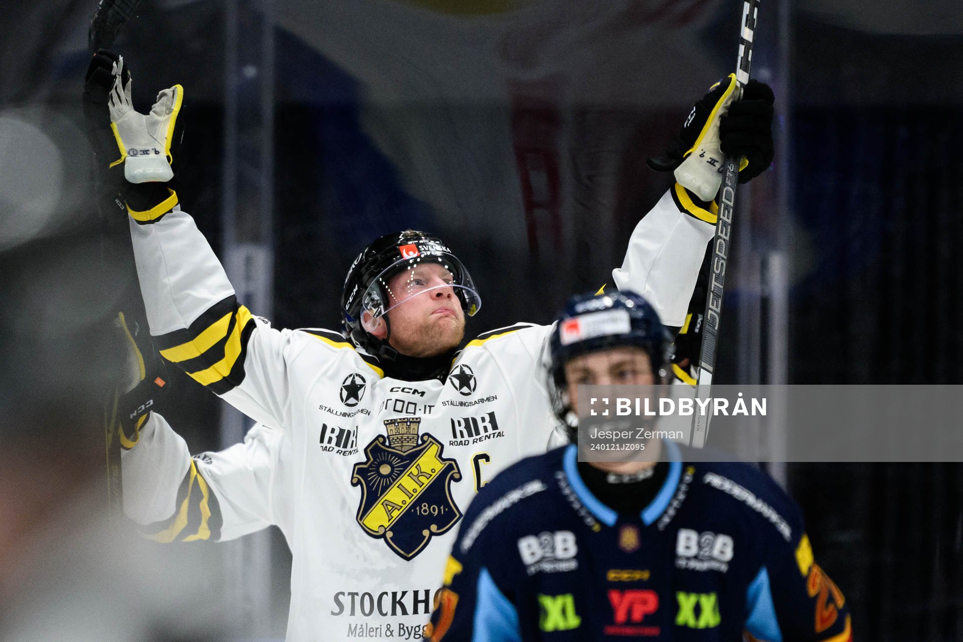 AIKs Richard Gynge jublar