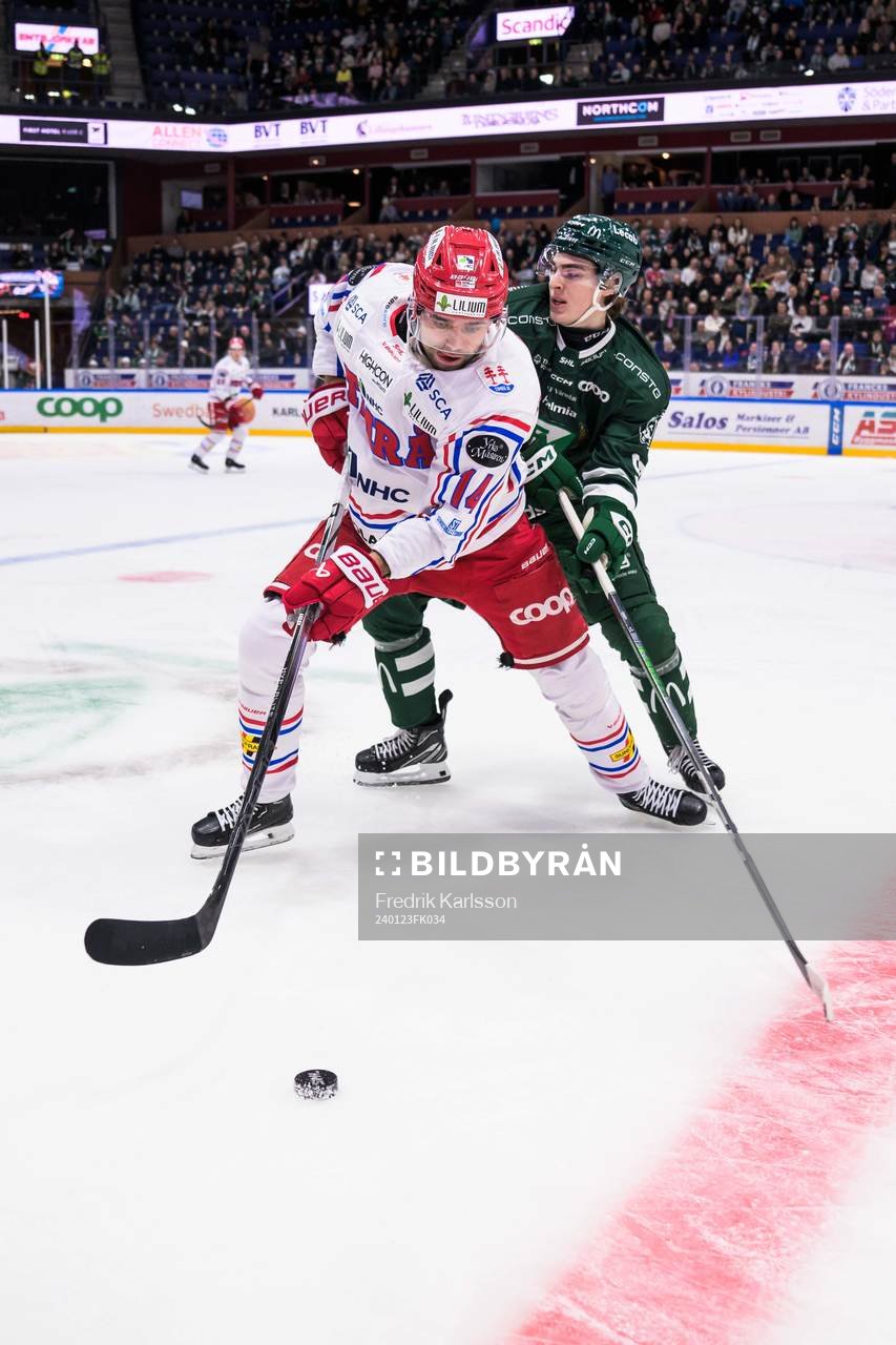 Timrås Emil Pettersson och Färjestads Liam Öhgren