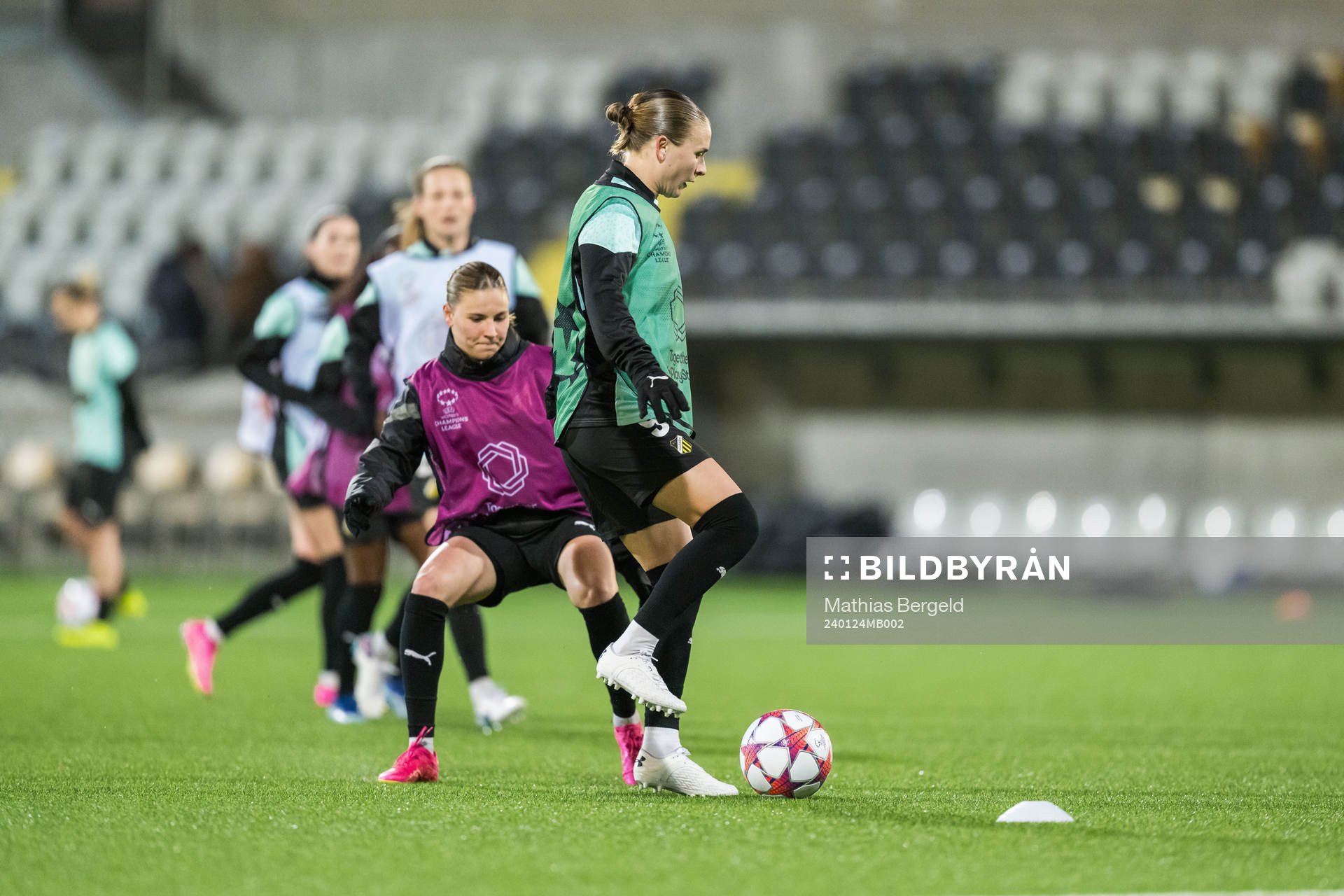 Katariina Kosola and Filippa Curmark of Häcken