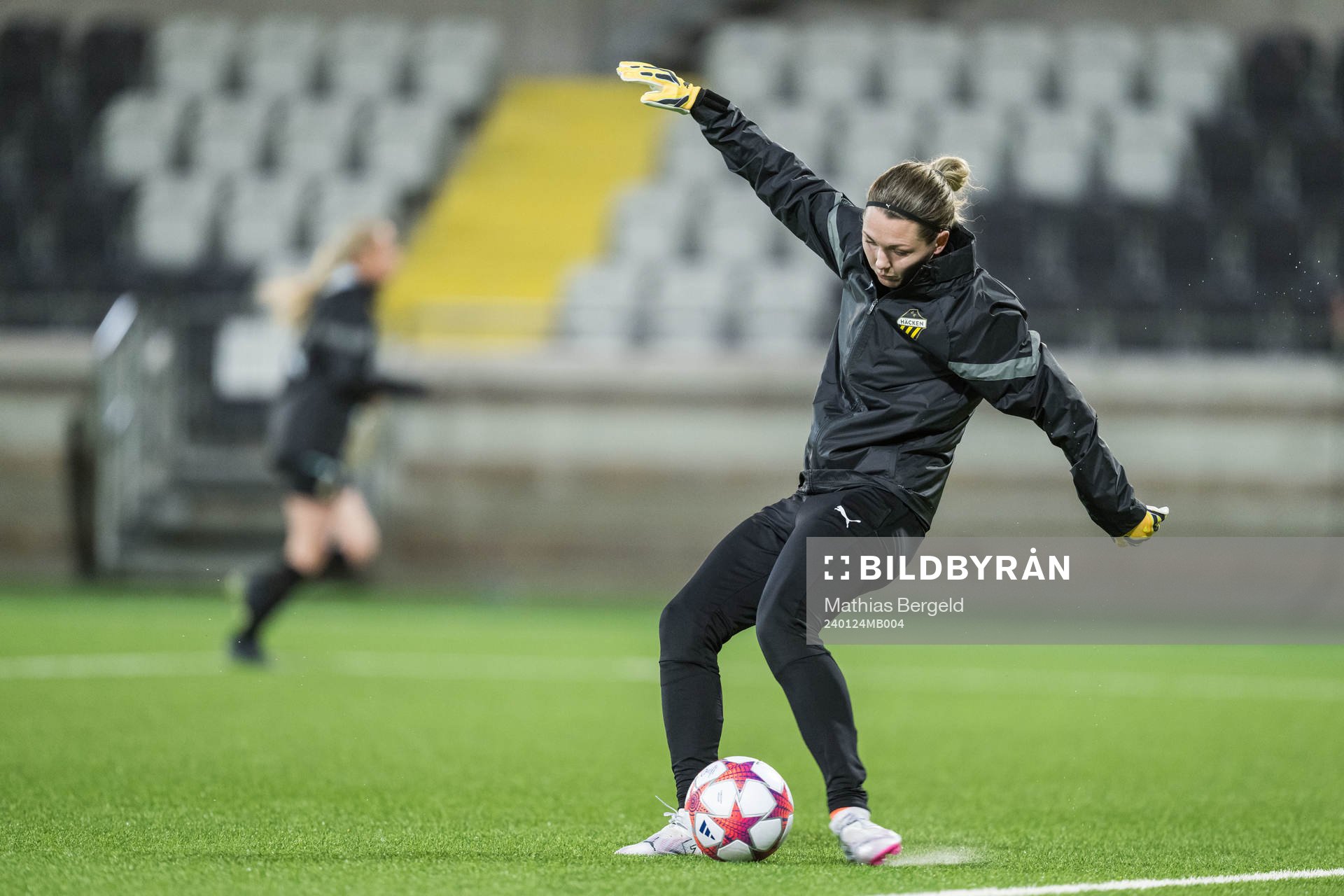 Goalkeeper Jennifer Falk of Häcken