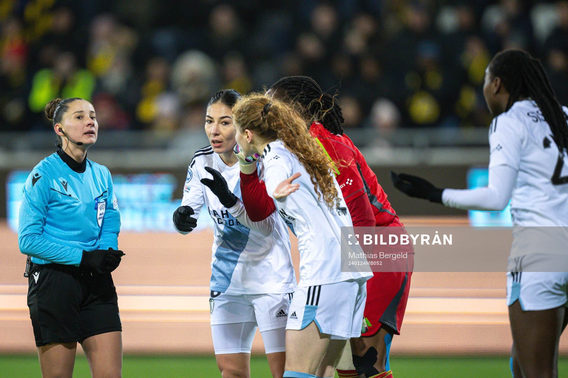 Referee Iuliana Demetrescu