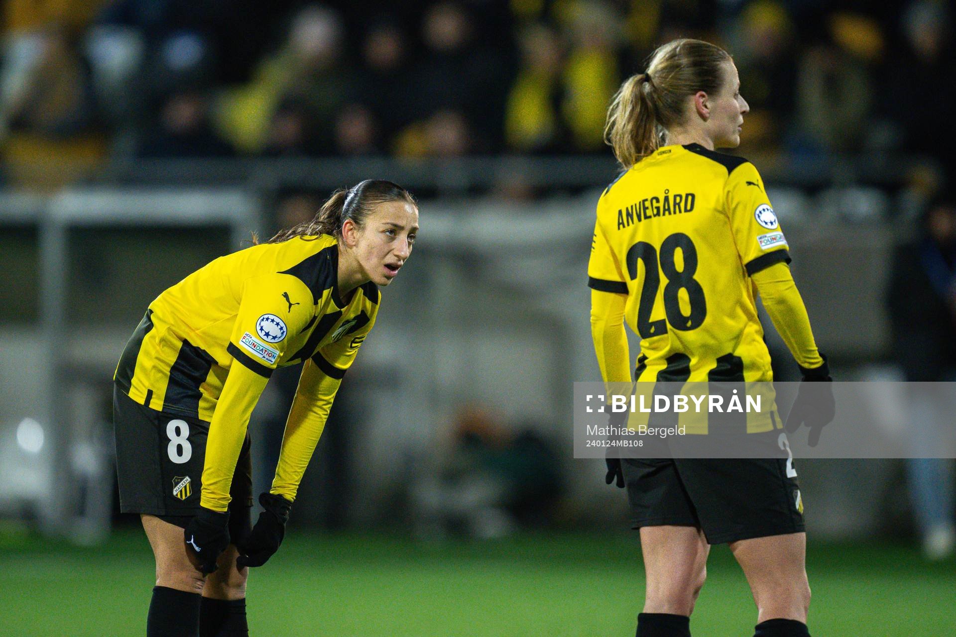 Rusul Rosa Kafaji and Anna Anvegård of Häcken