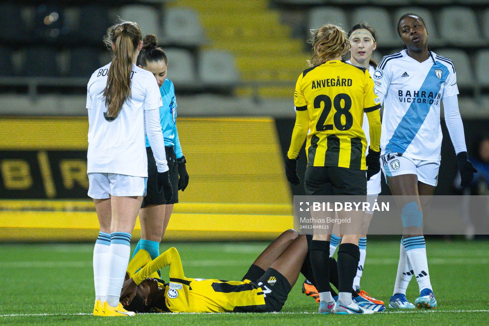 Aisha Masaka of Häcken in pain