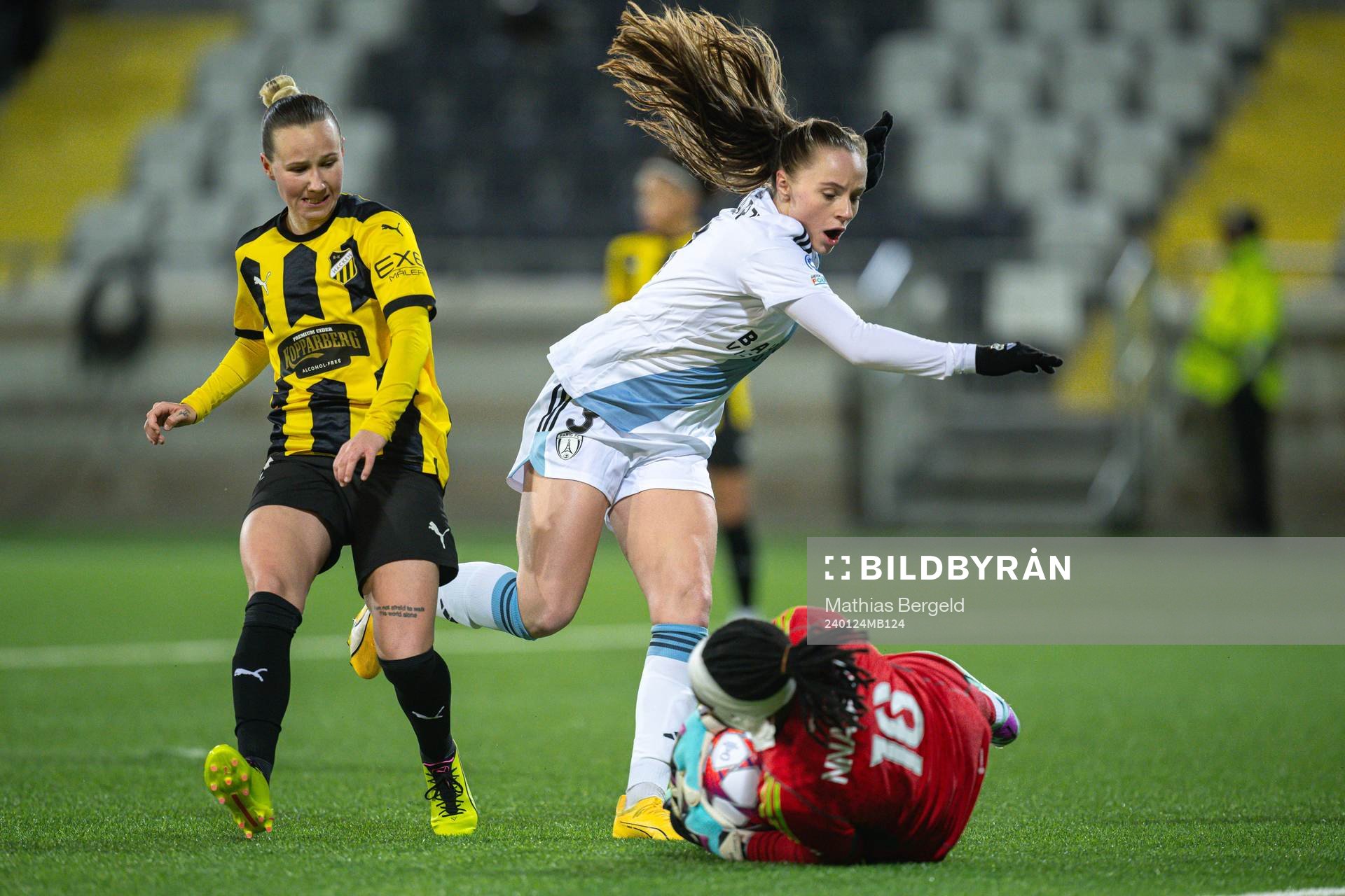 Marika Bergman Lundin of Häcken, Lou Bogaert and