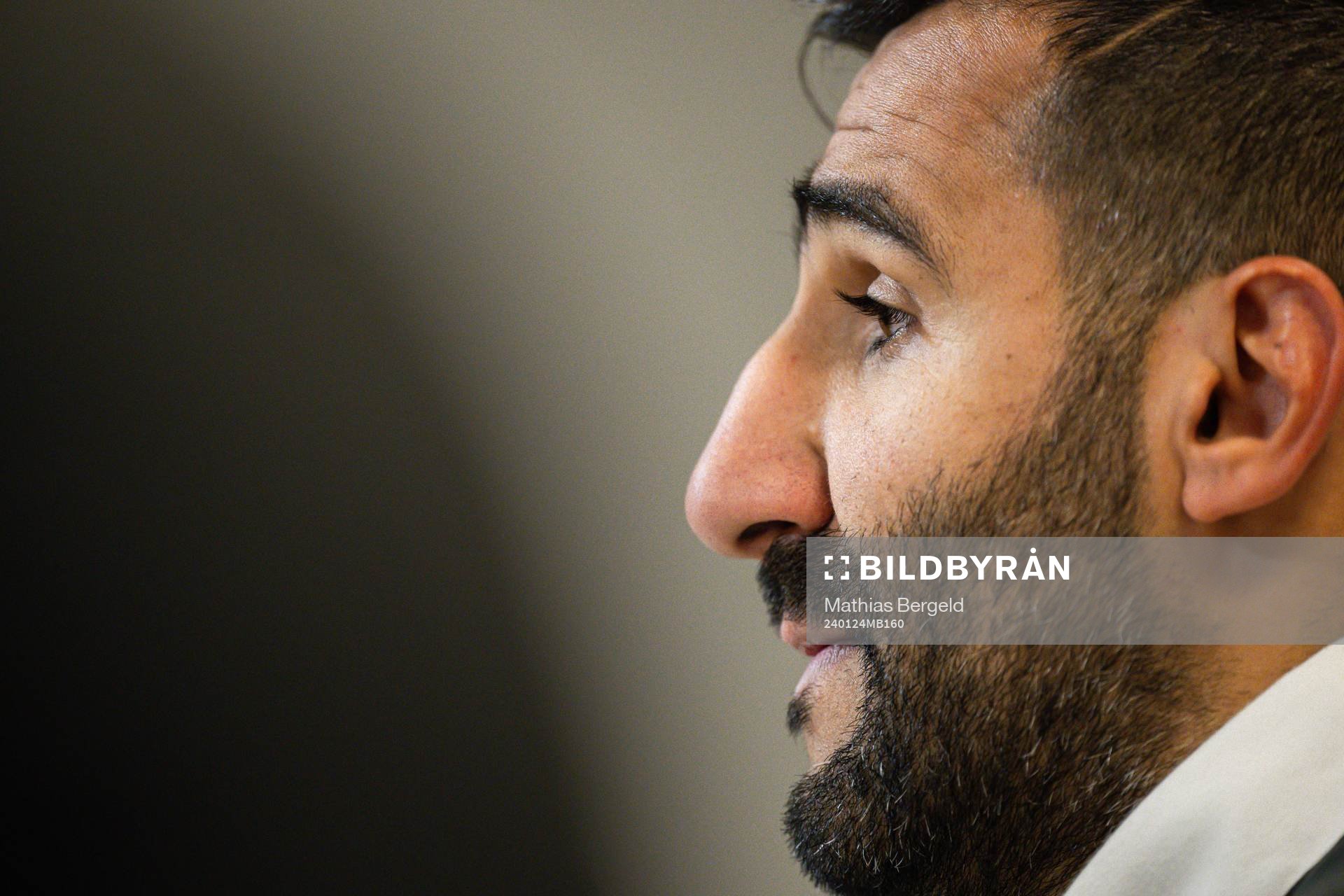 Head coach Mak Lind of Häcken at a press conference