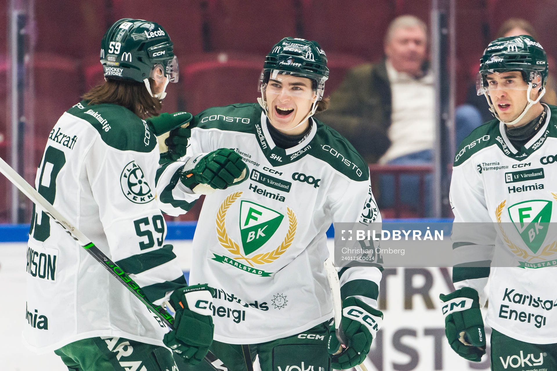 Färjestads Liam Öhgren jublar