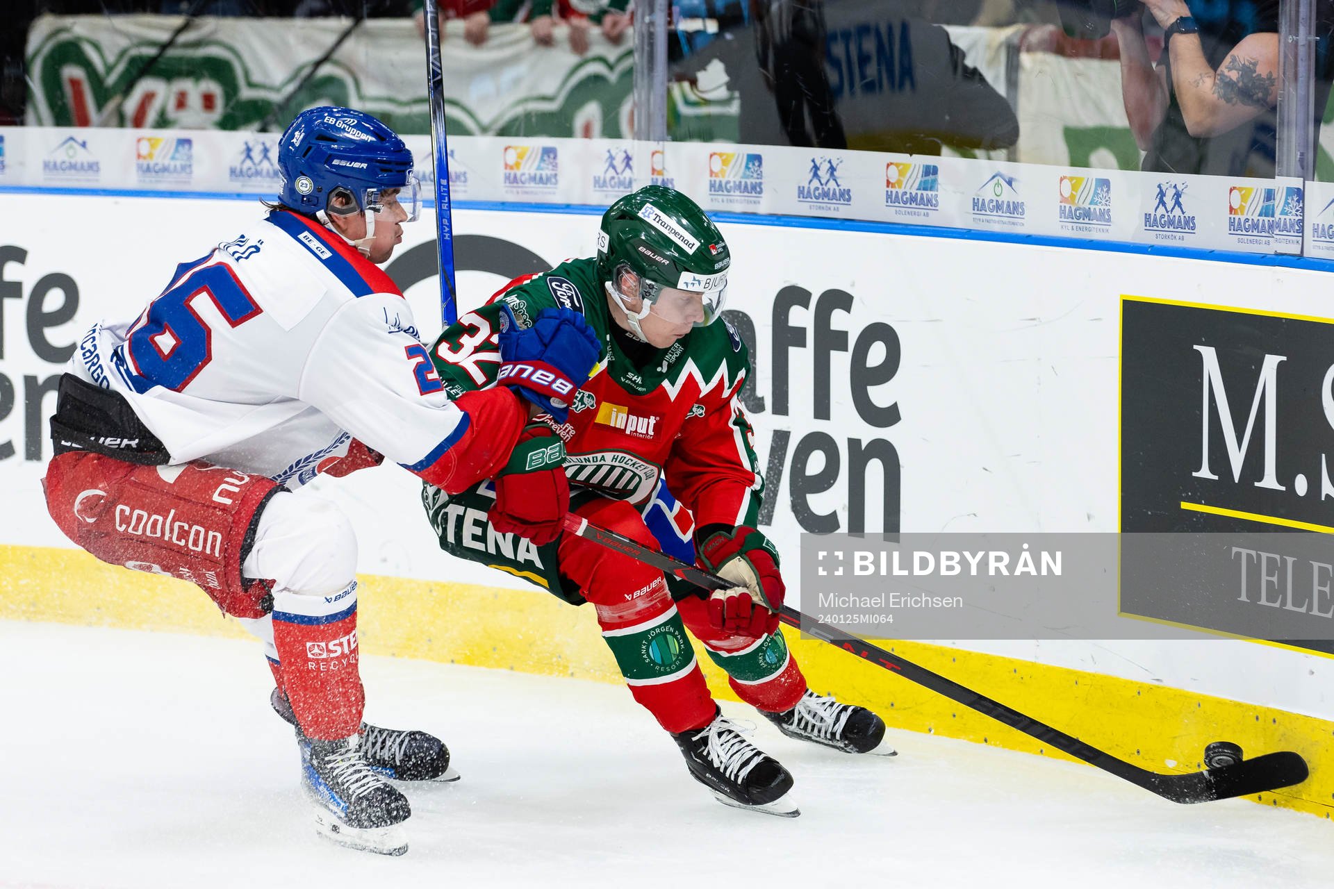 Oskarshamns Lukas Pilö och Frölundas Noah Hasa