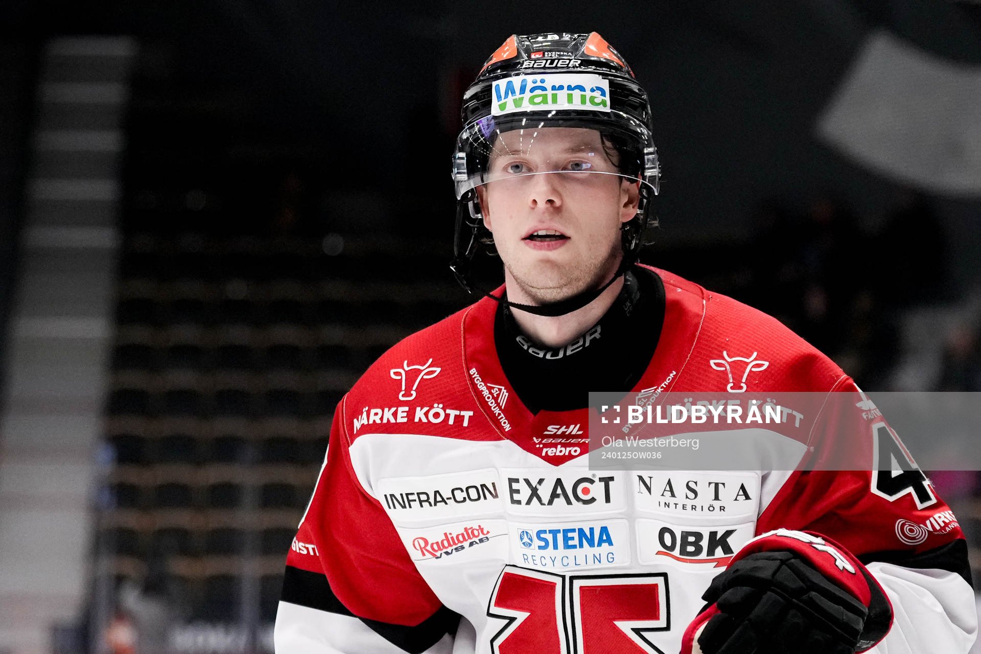 Örebros Elias Ekström jublar