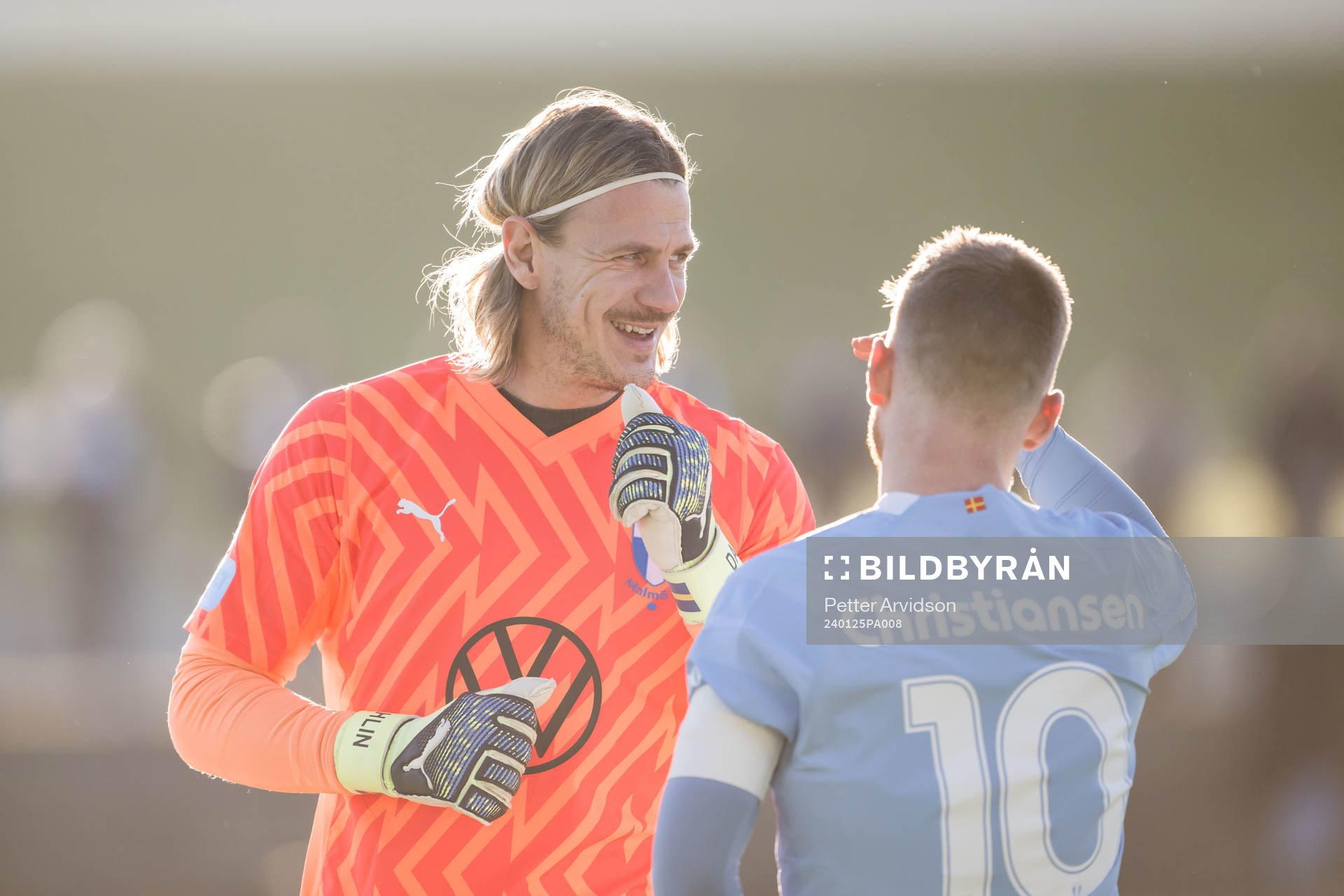 Malmö FFs målvakt Johan Dahlin och Anders Christiansen