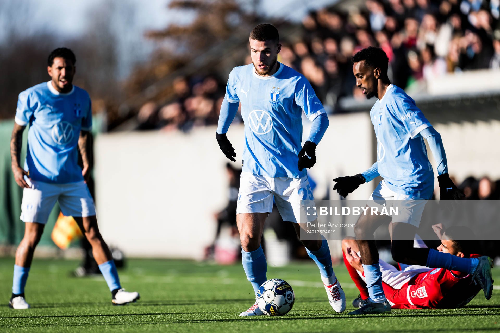 Malmö FFs Gabriel Busanello och Taha Ali