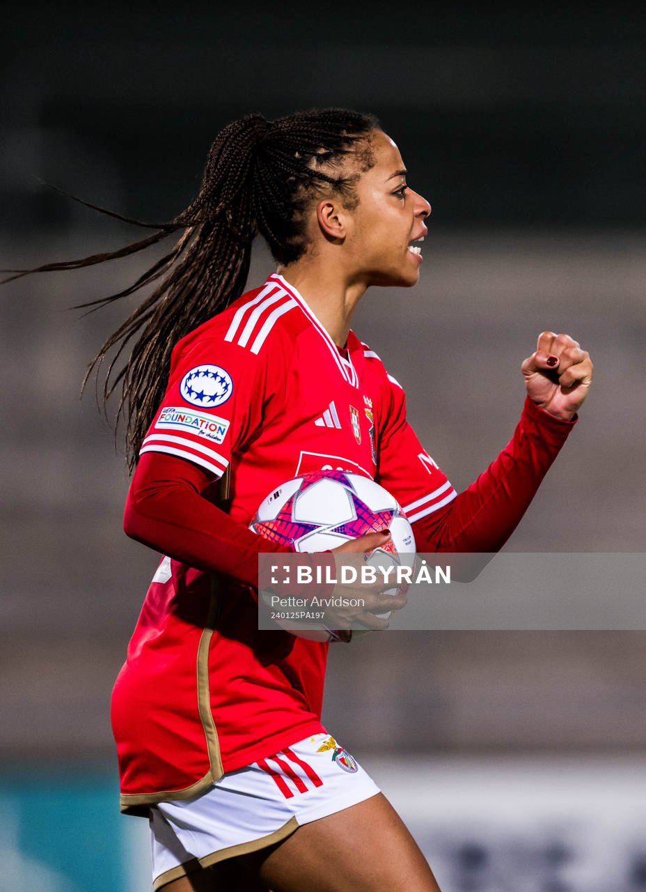 Jéssica Silva of Benfica celebrates