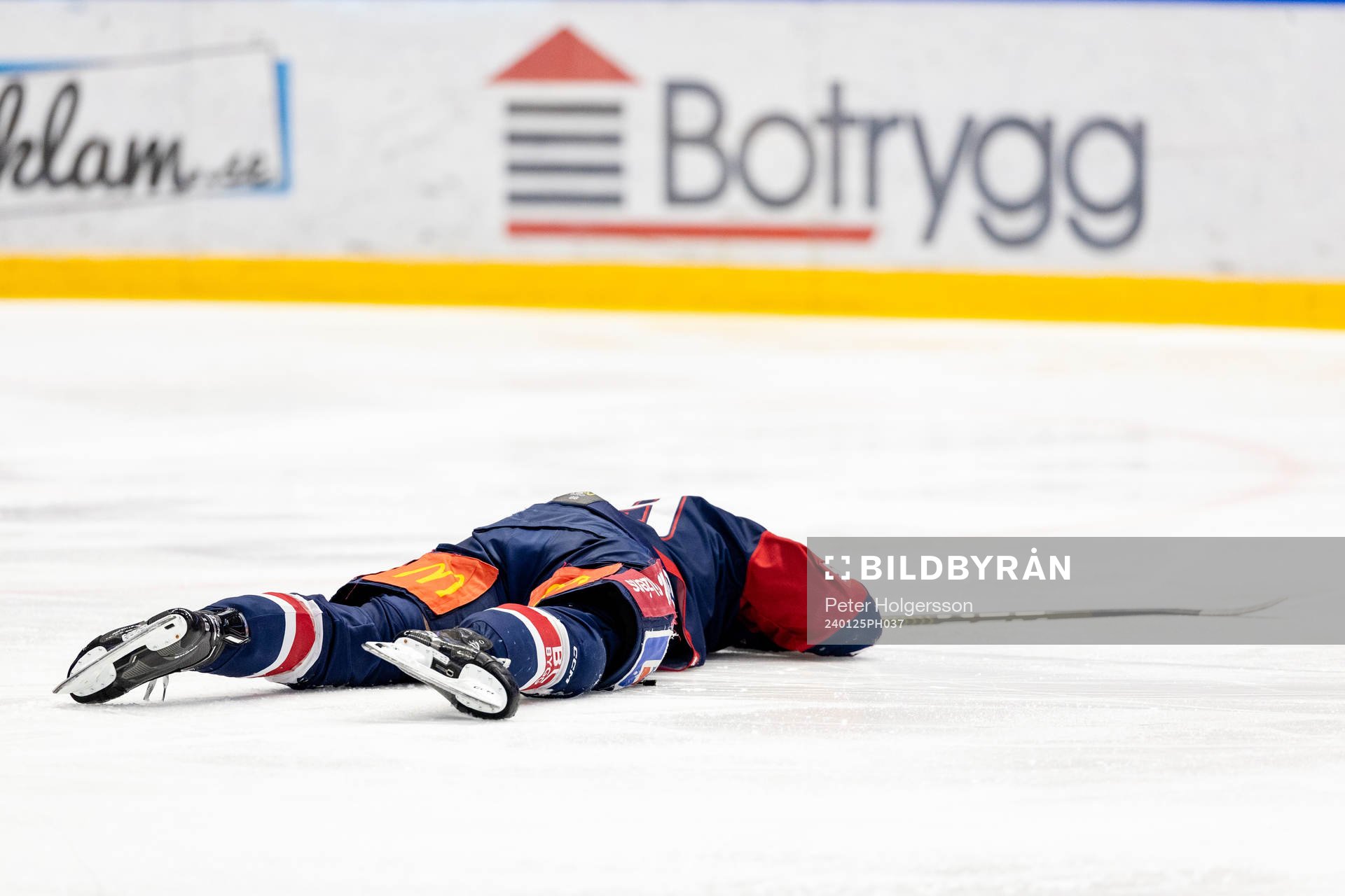 Linköpings Patrick Russell har ont