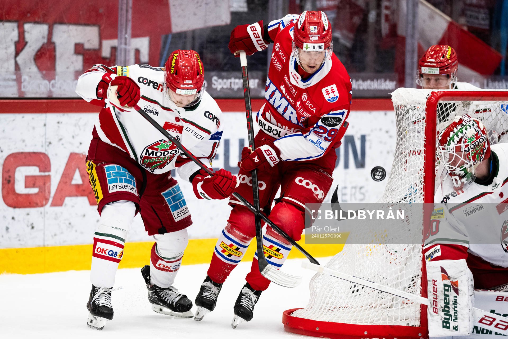 MoDos Riley Woods och Timrås Filip Hållander